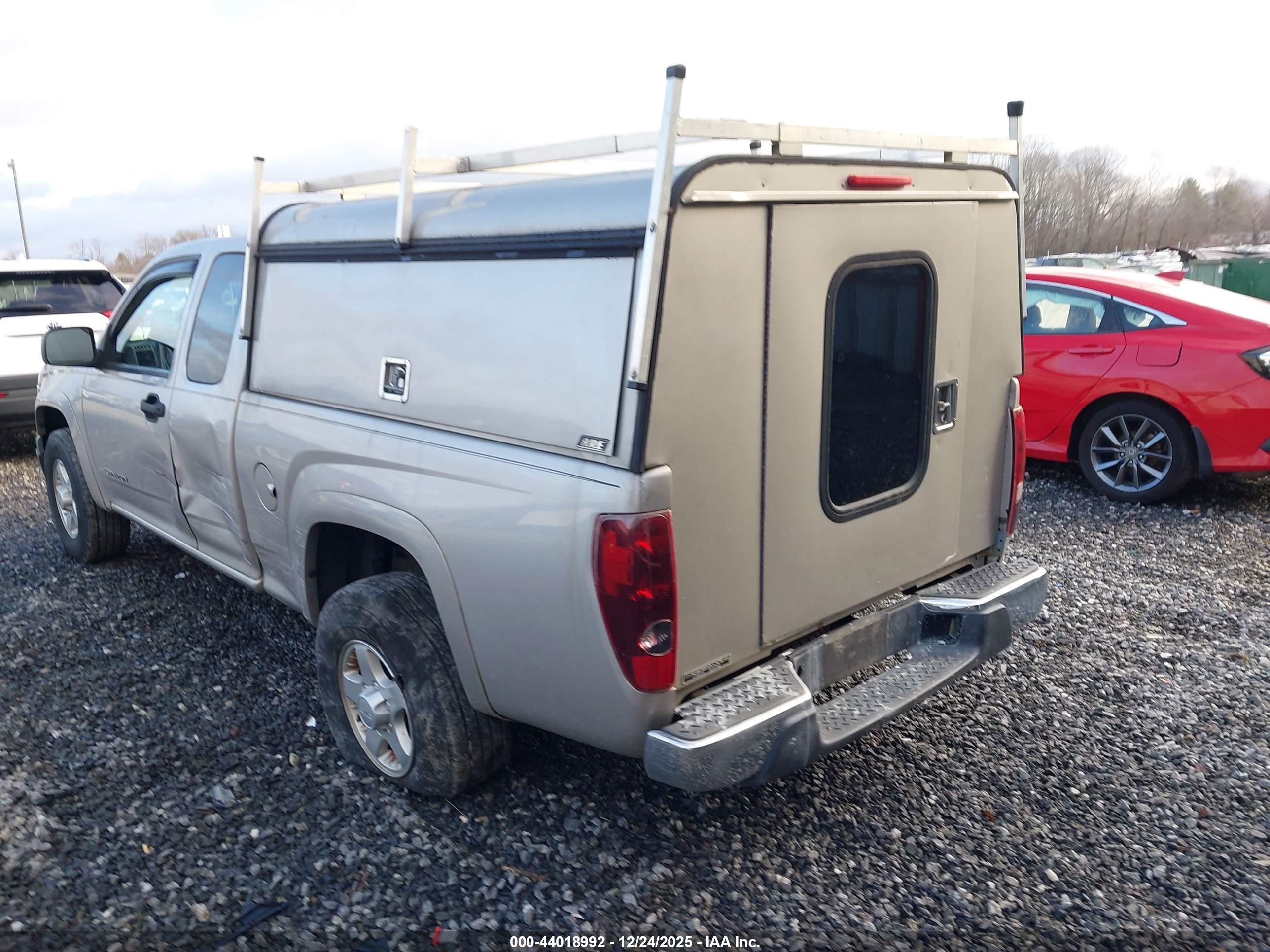 GMC CANYON image 3