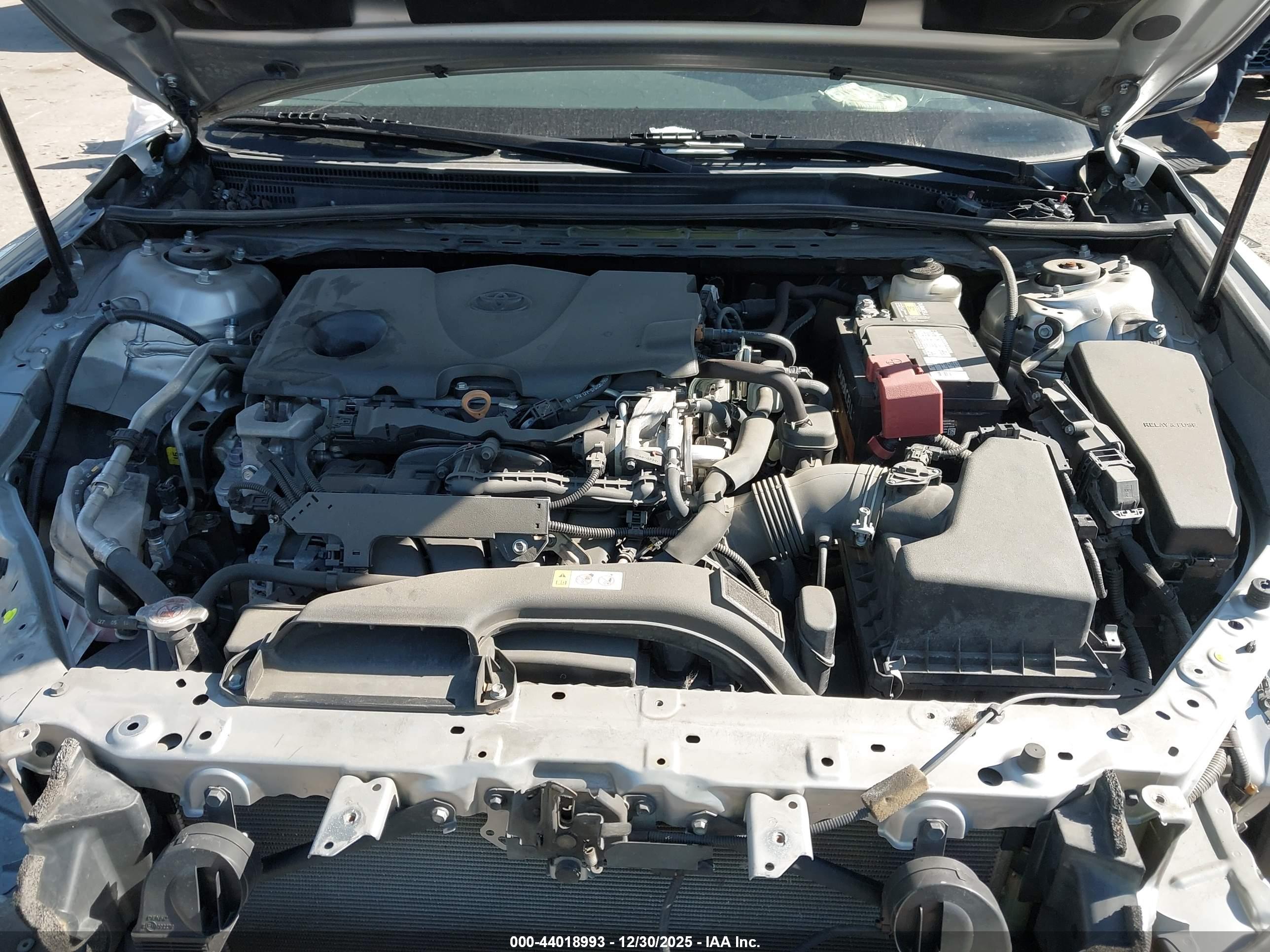 TOYOTA CAMRY image 10