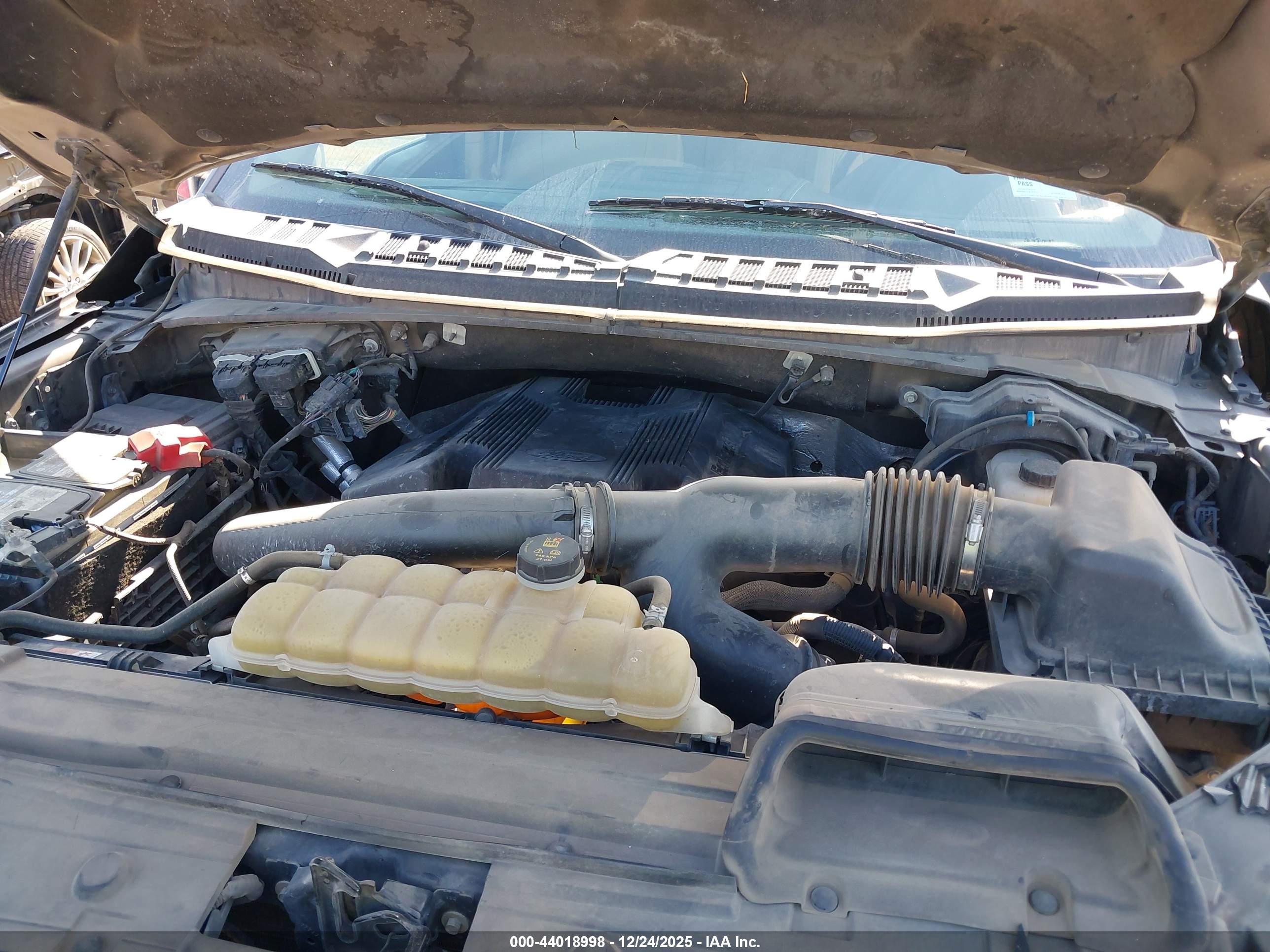 FORD F-150 image 10
