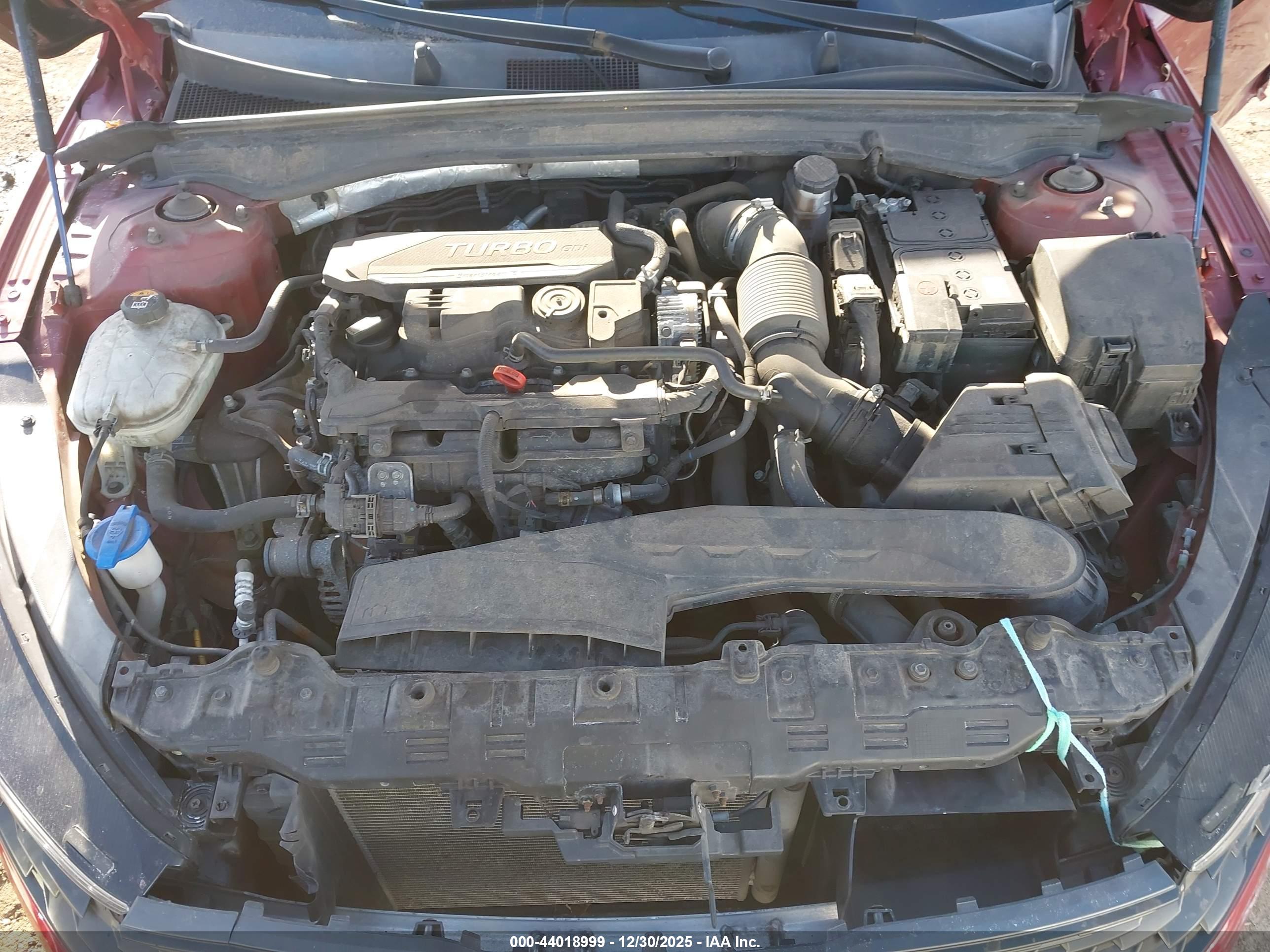 KIA K5 image 10