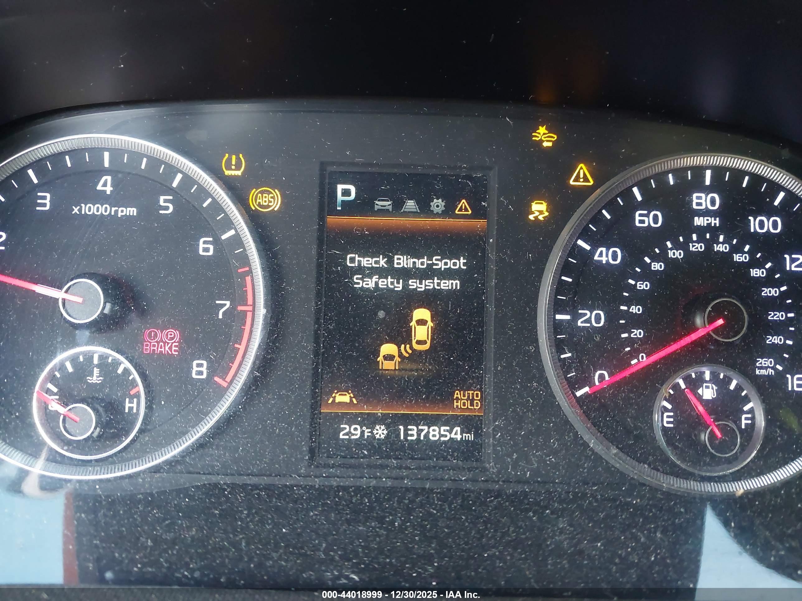 KIA K5 image 7