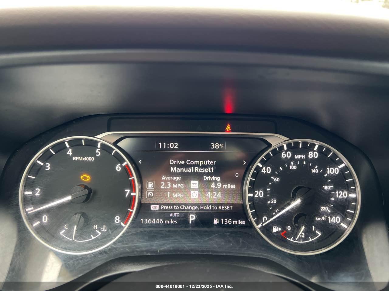 NISSAN ROGUE image 7