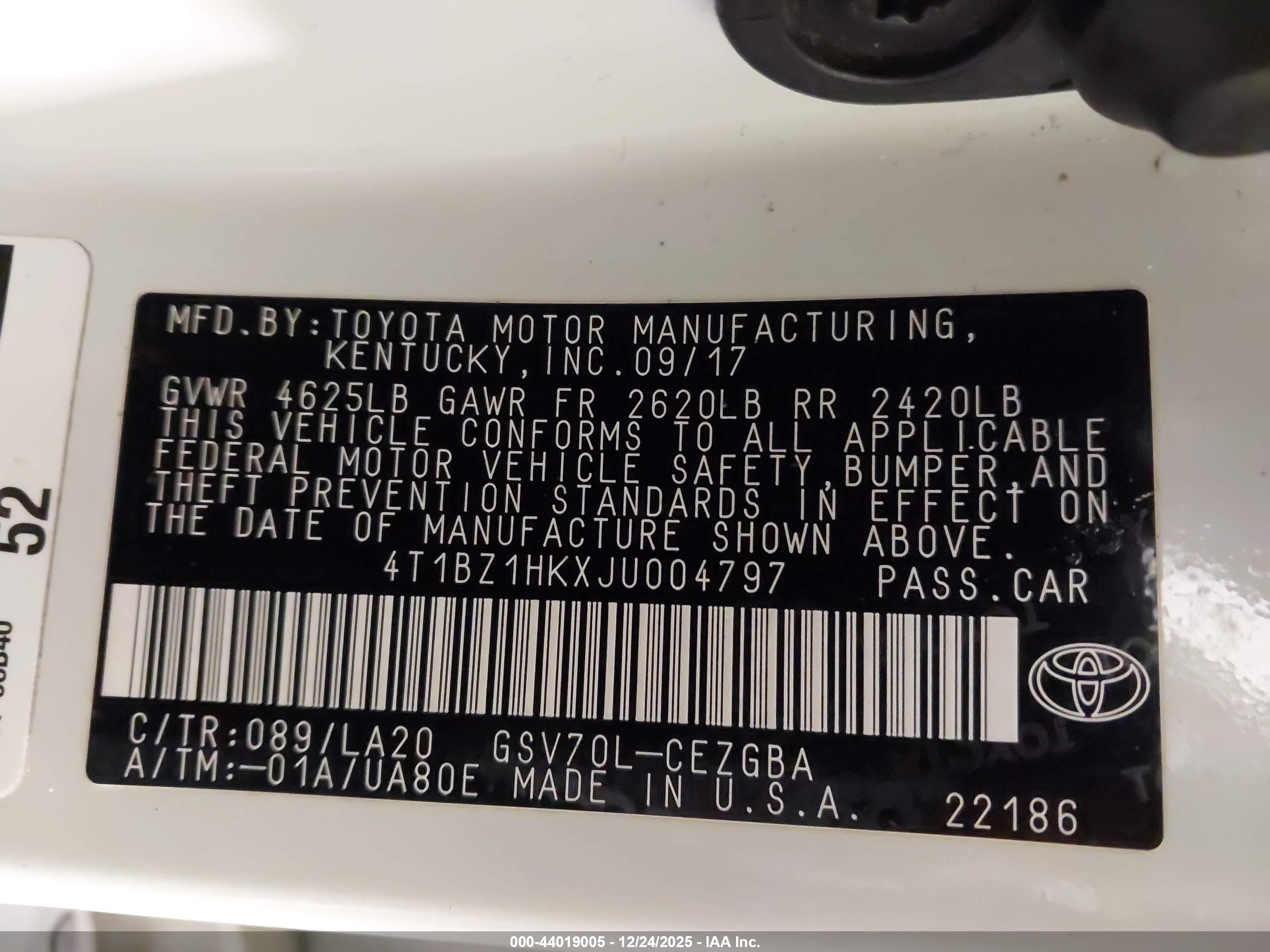 TOYOTA CAMRY image 9