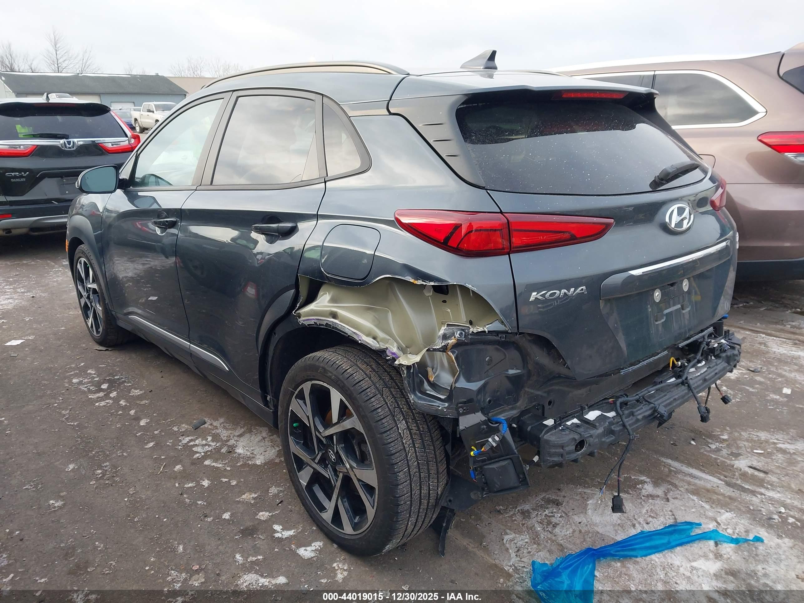 HYUNDAI KONA image 3