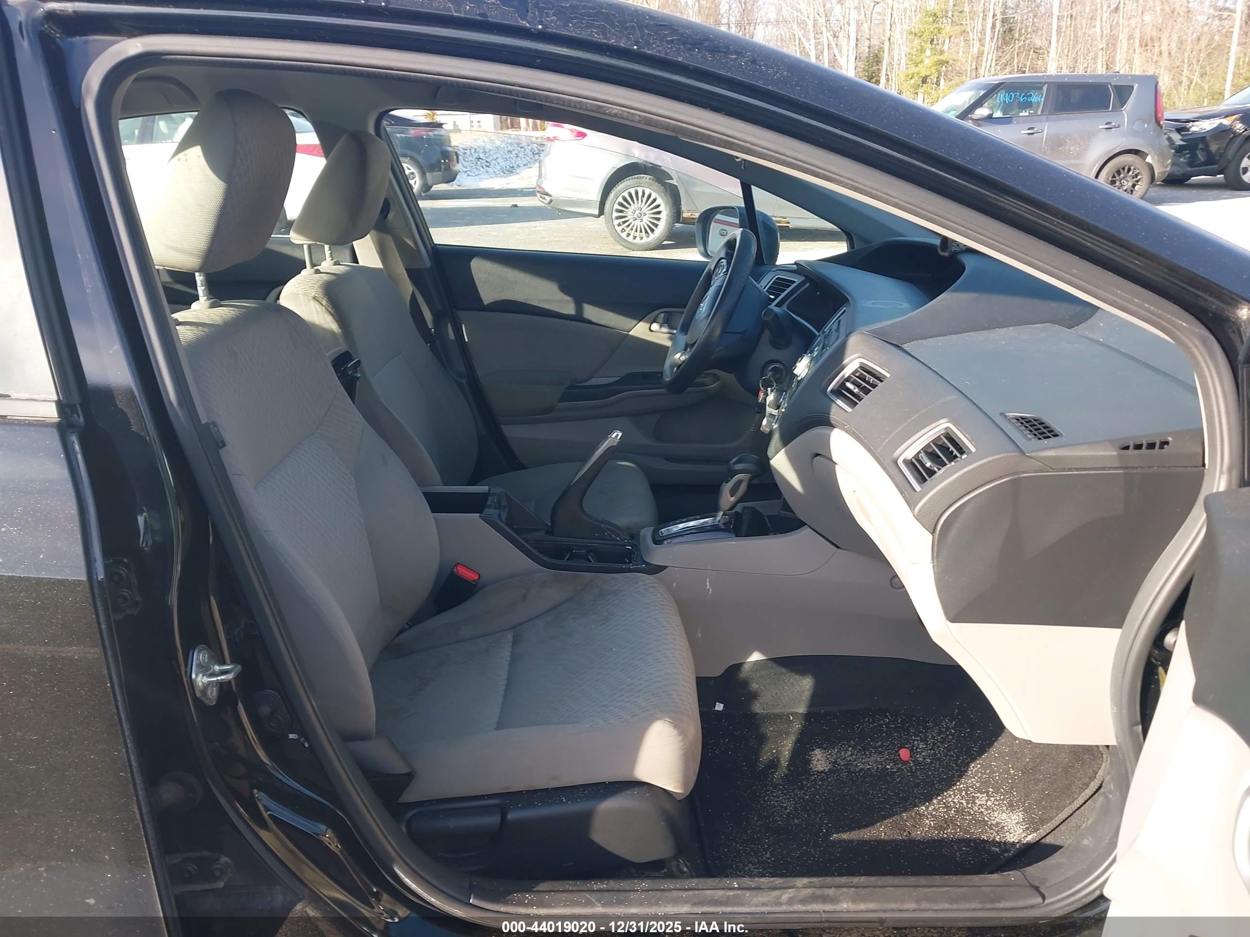 HONDA CIVIC image 5