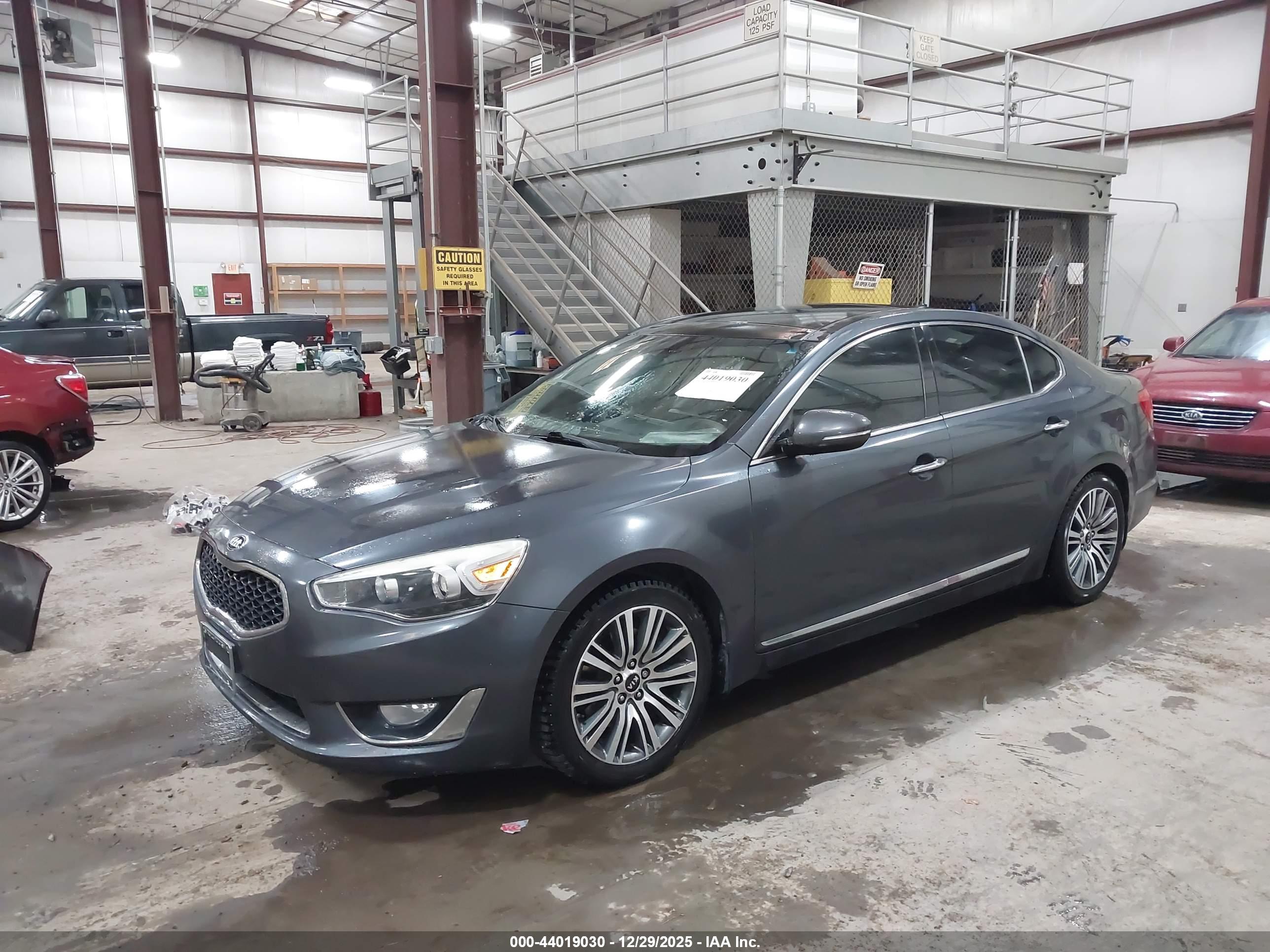 KIA CADENZA image 2