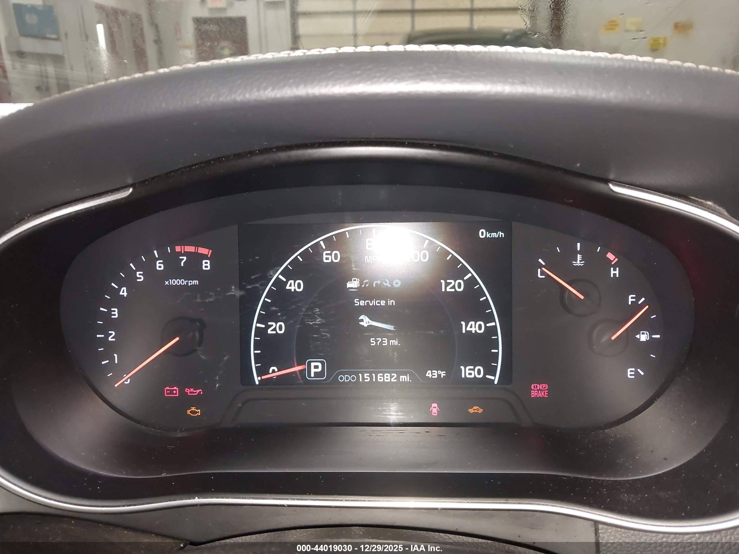 KIA CADENZA image 7