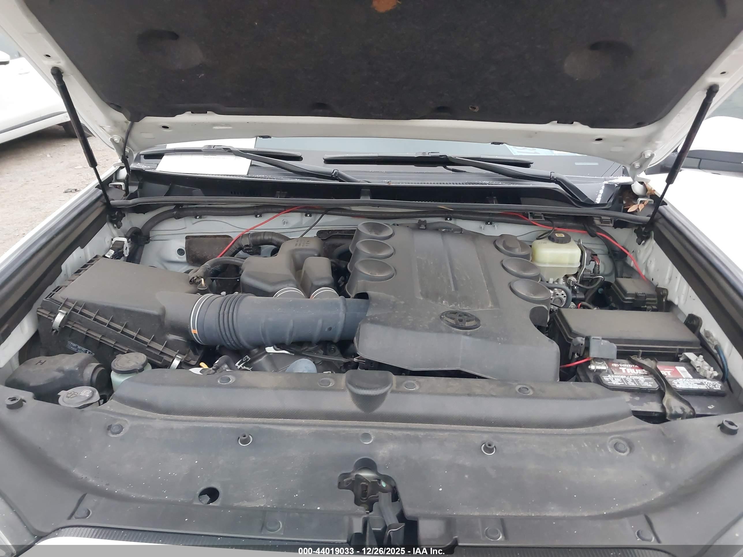 TOYOTA 4RUNNER image 10