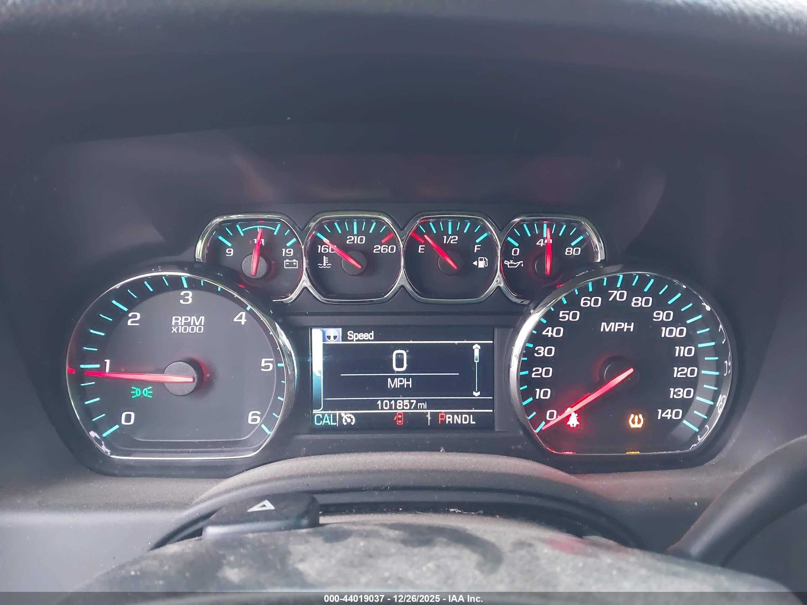 CHEVROLET TAHOE image 7