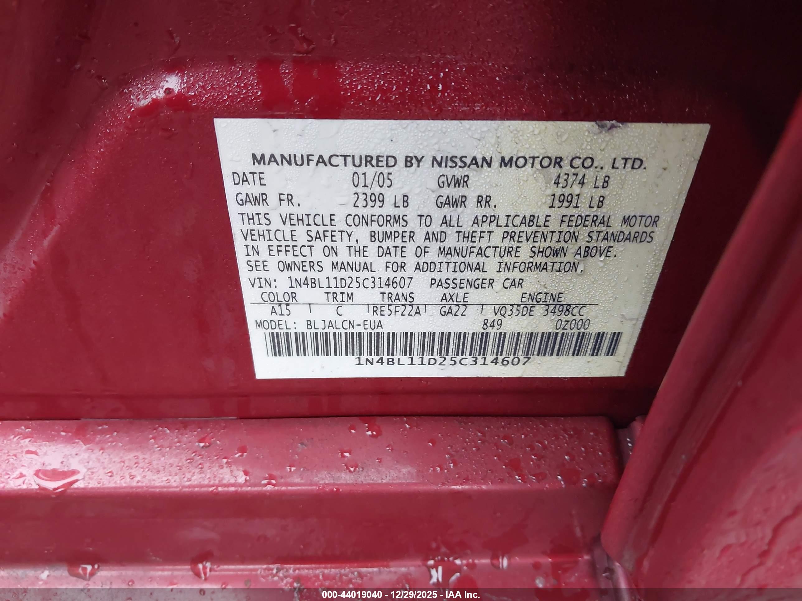 NISSAN ALTIMA image 9