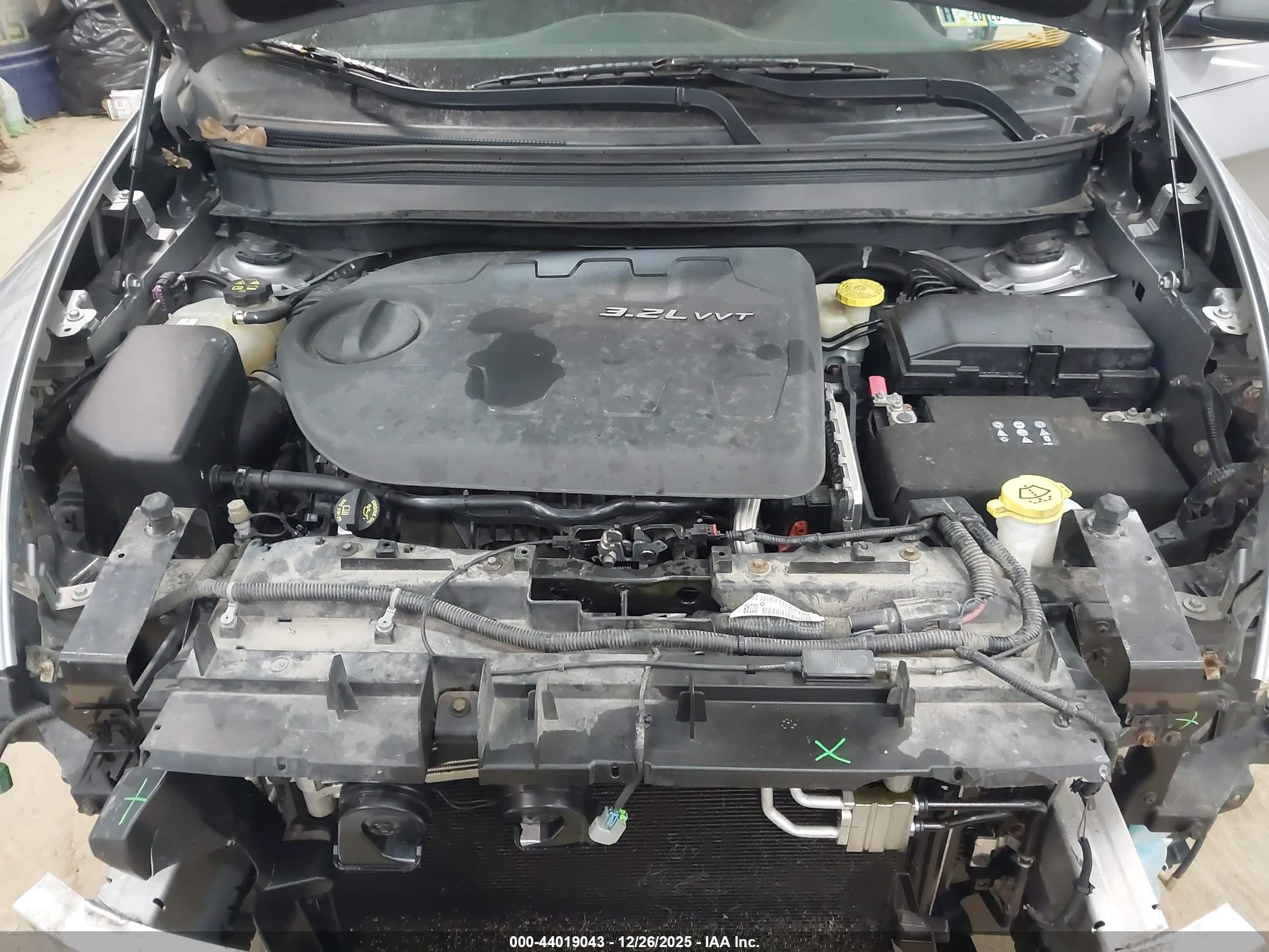 JEEP CHEROKEE image 10