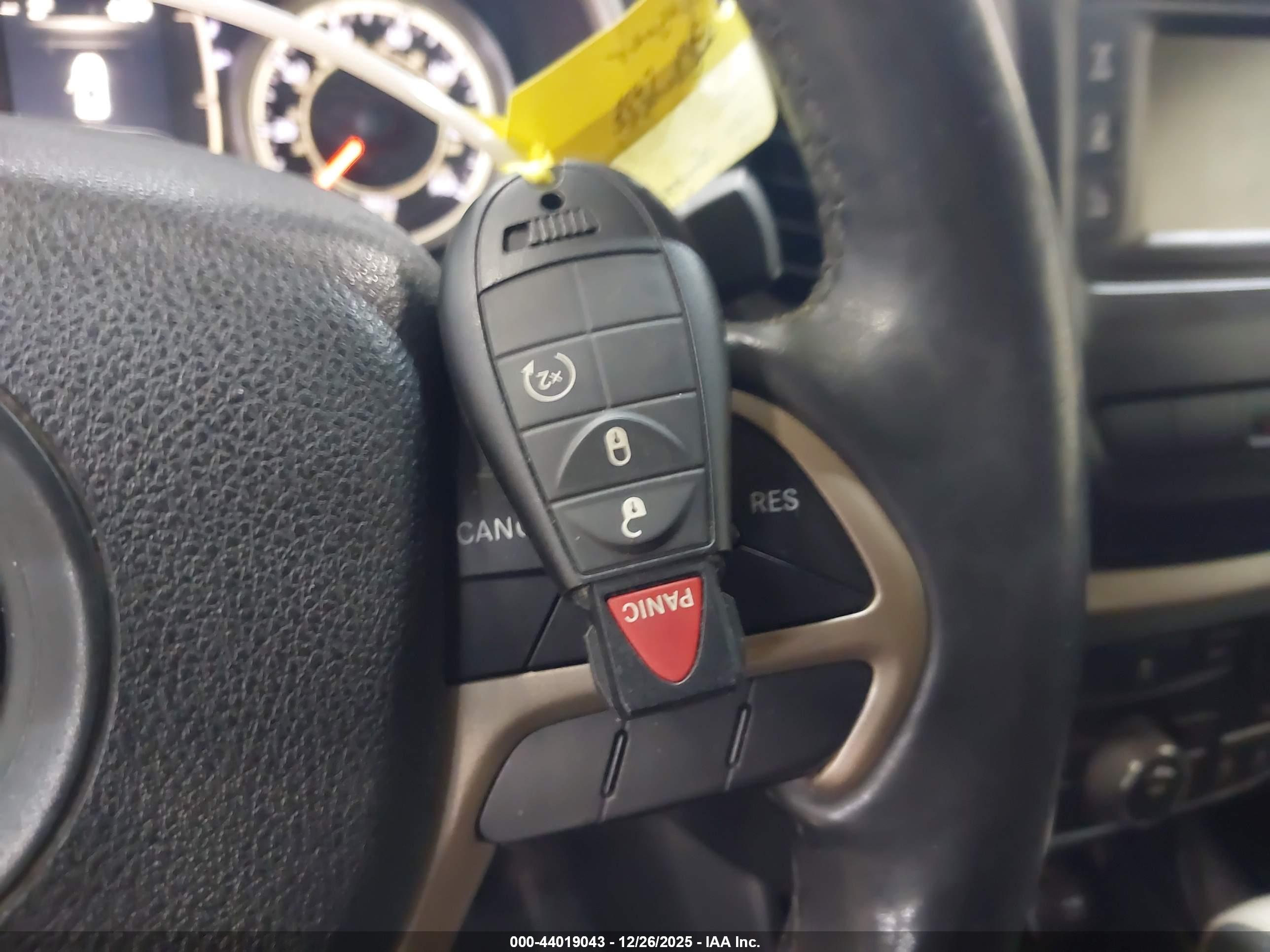 JEEP CHEROKEE image 11