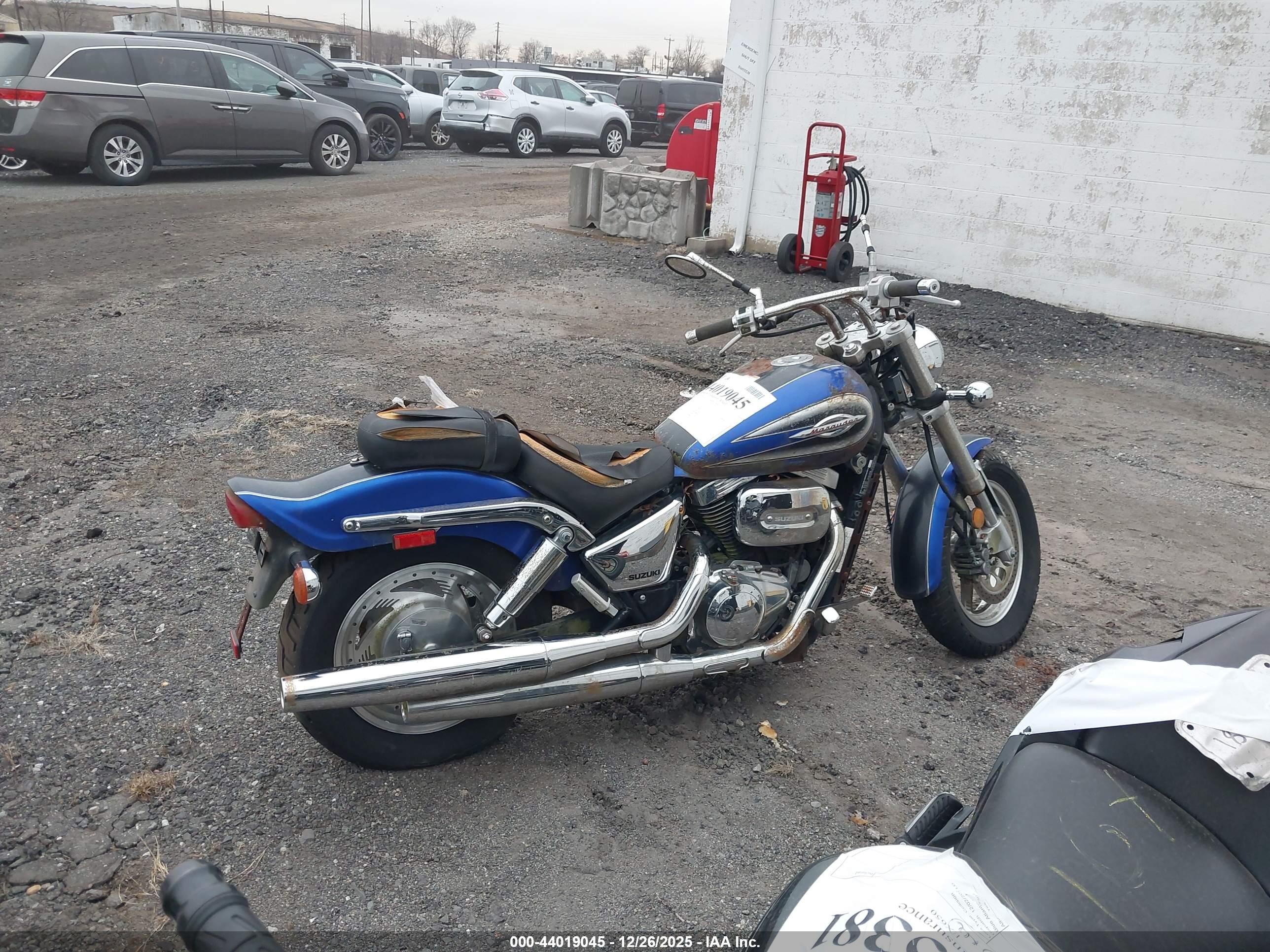 SUZUKI VZ800 image 4