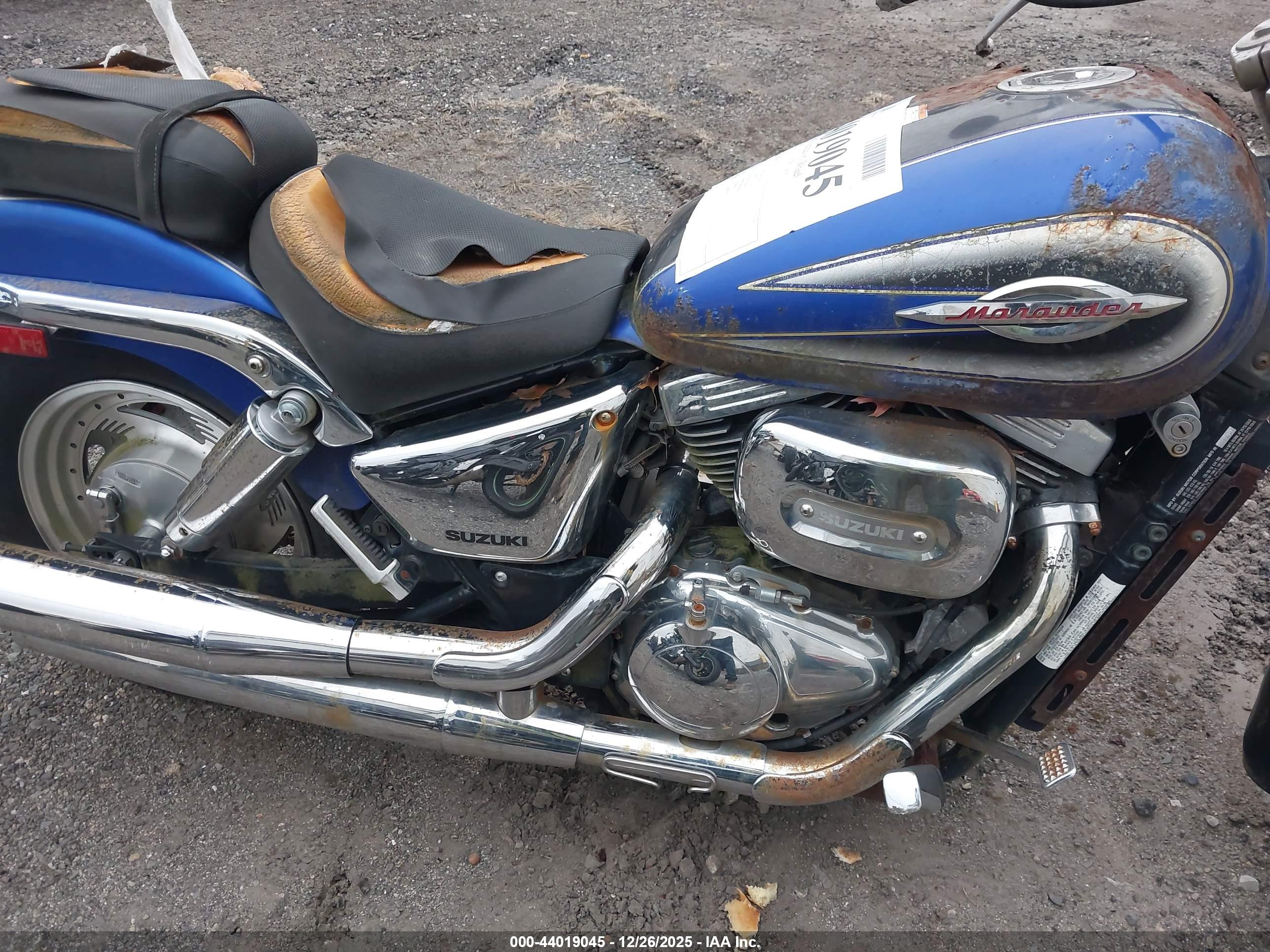 SUZUKI VZ800 image 8