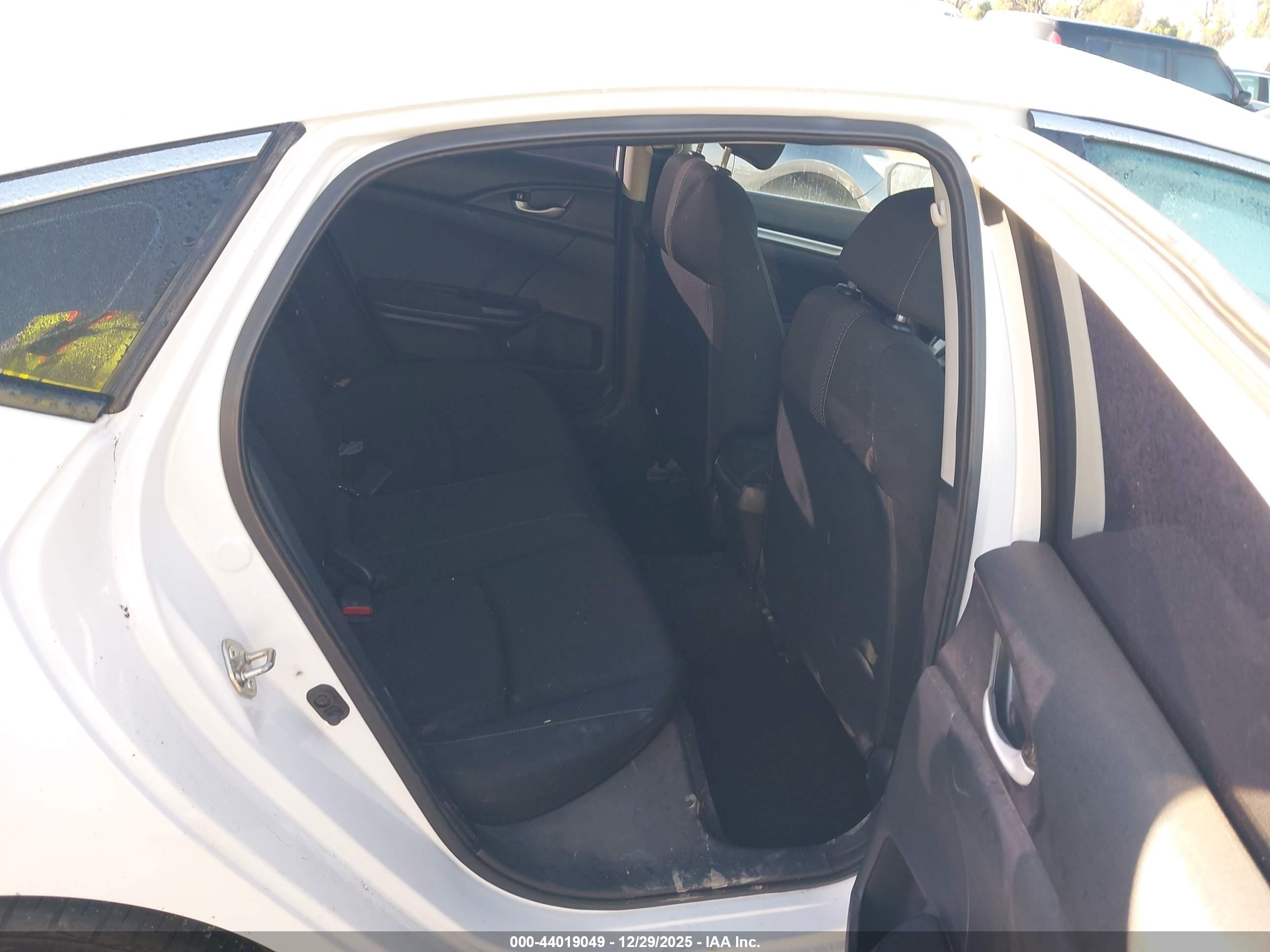 HONDA CIVIC image 8