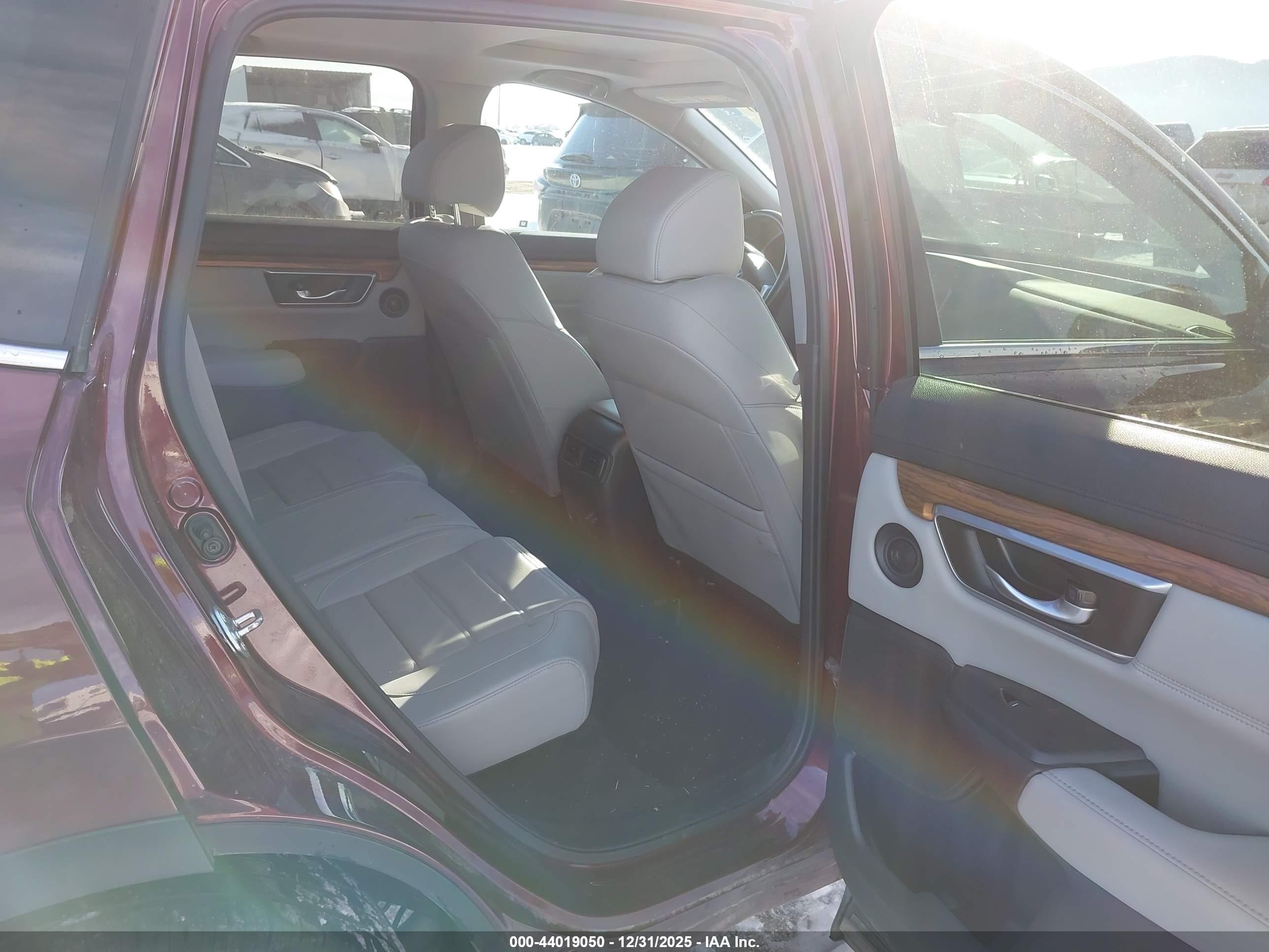 HONDA CR-V image 8