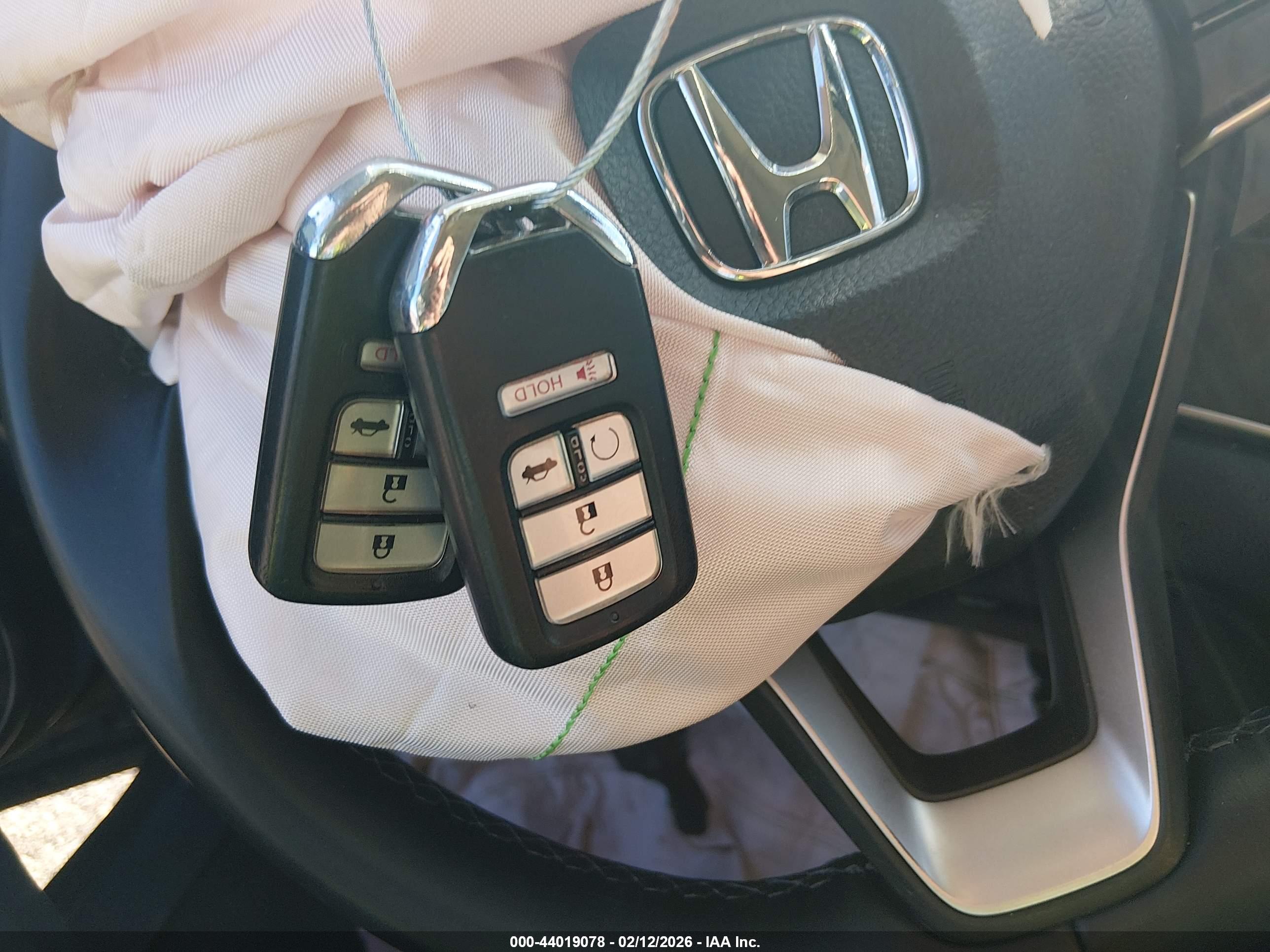 HONDA ACCORD image 11