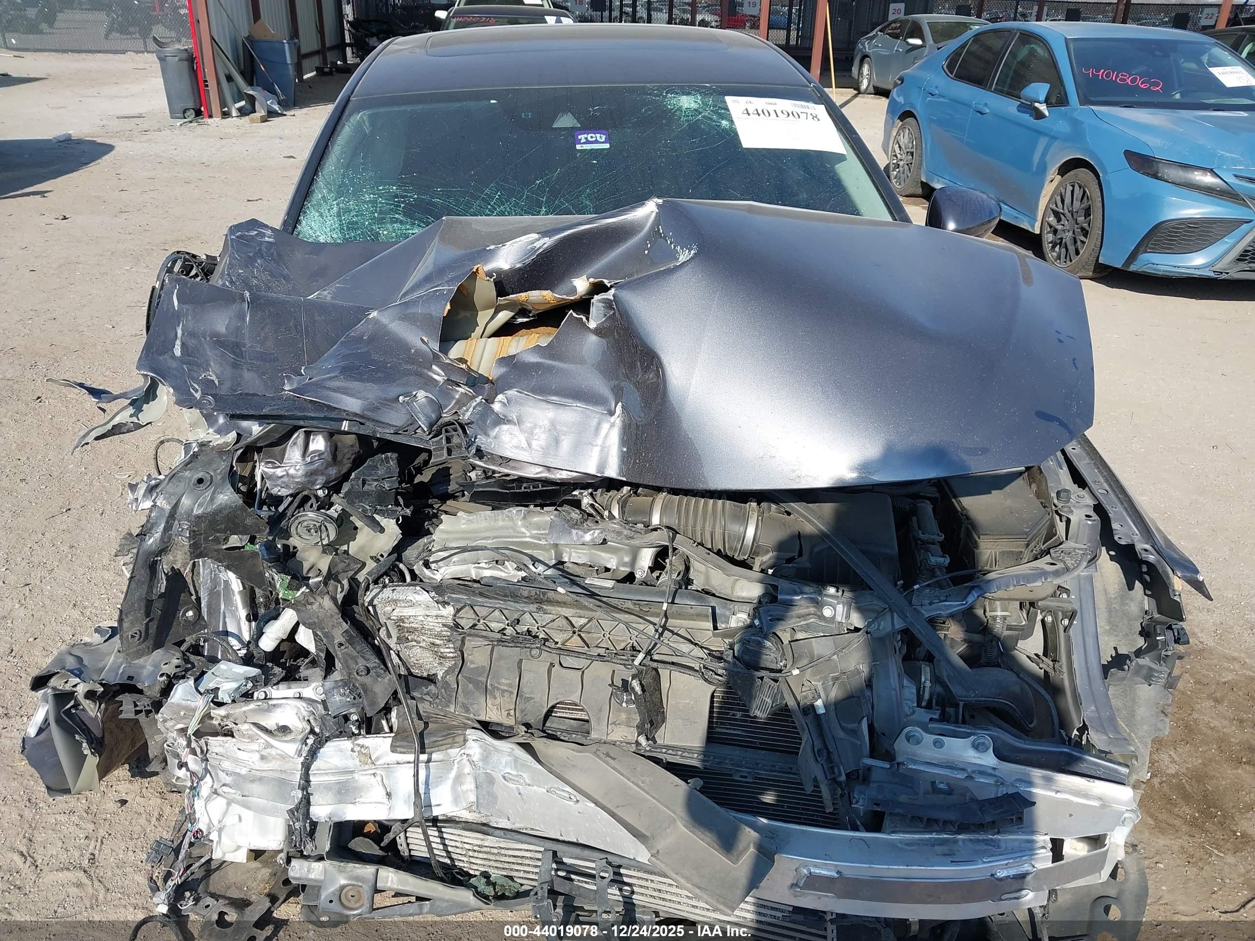 HONDA ACCORD image 6