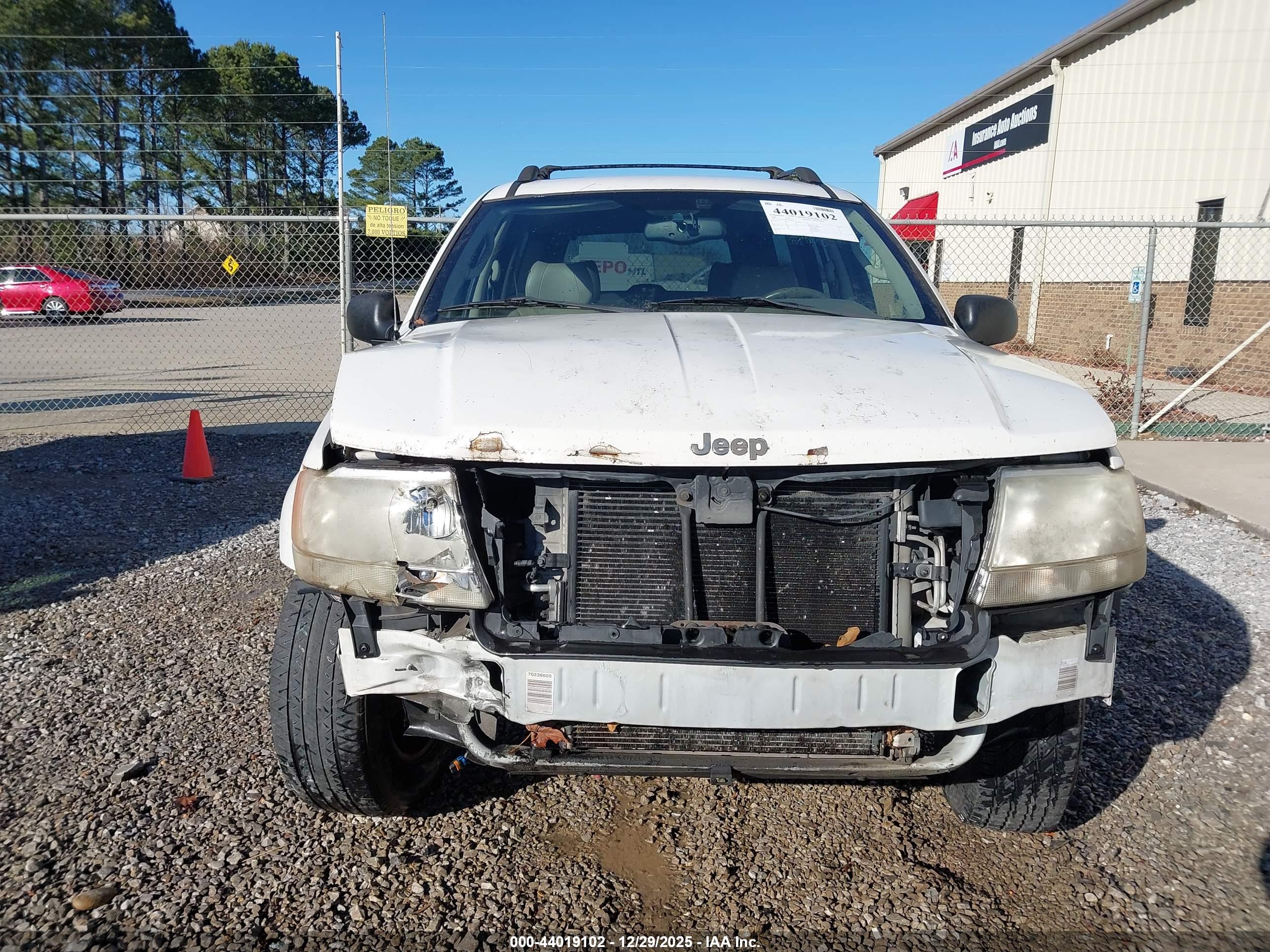 JEEP GRAND image 6