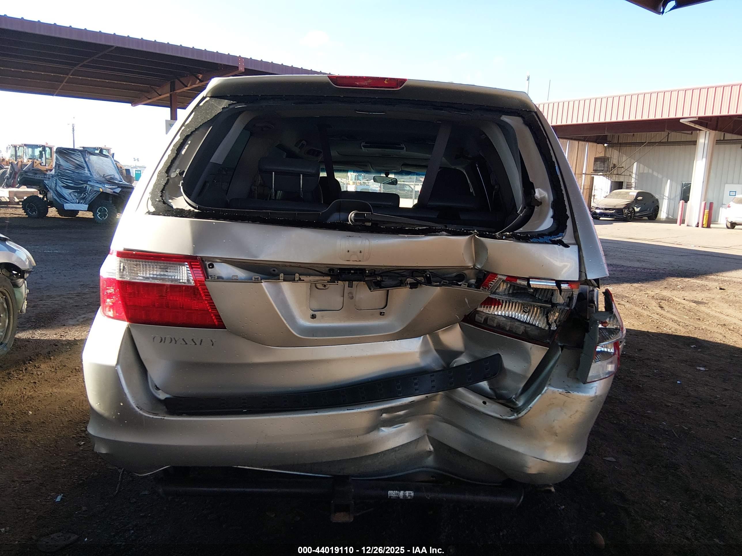 HONDA ODYSSEY image 6