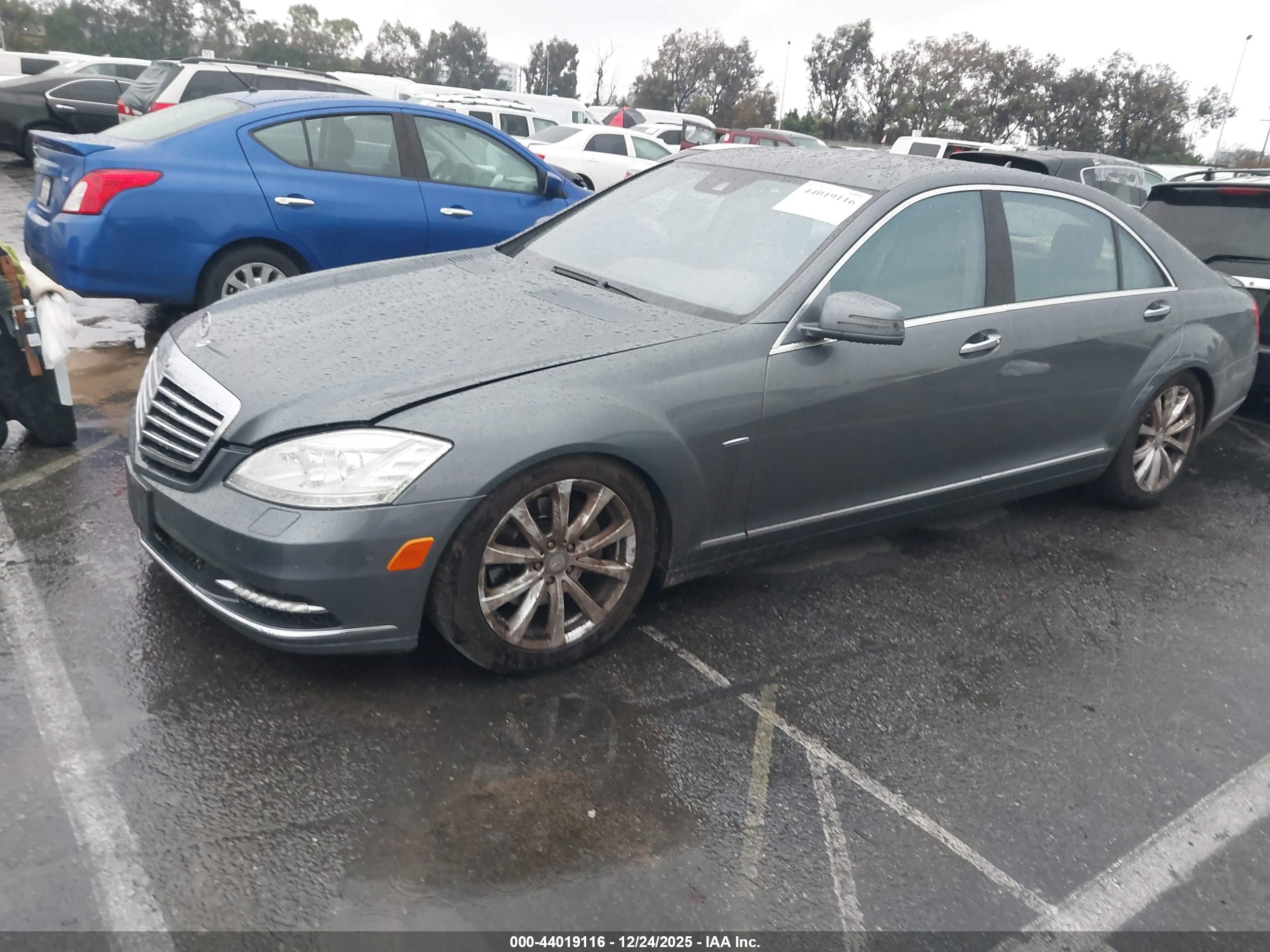 MERCEDES-BENZ S image 2
