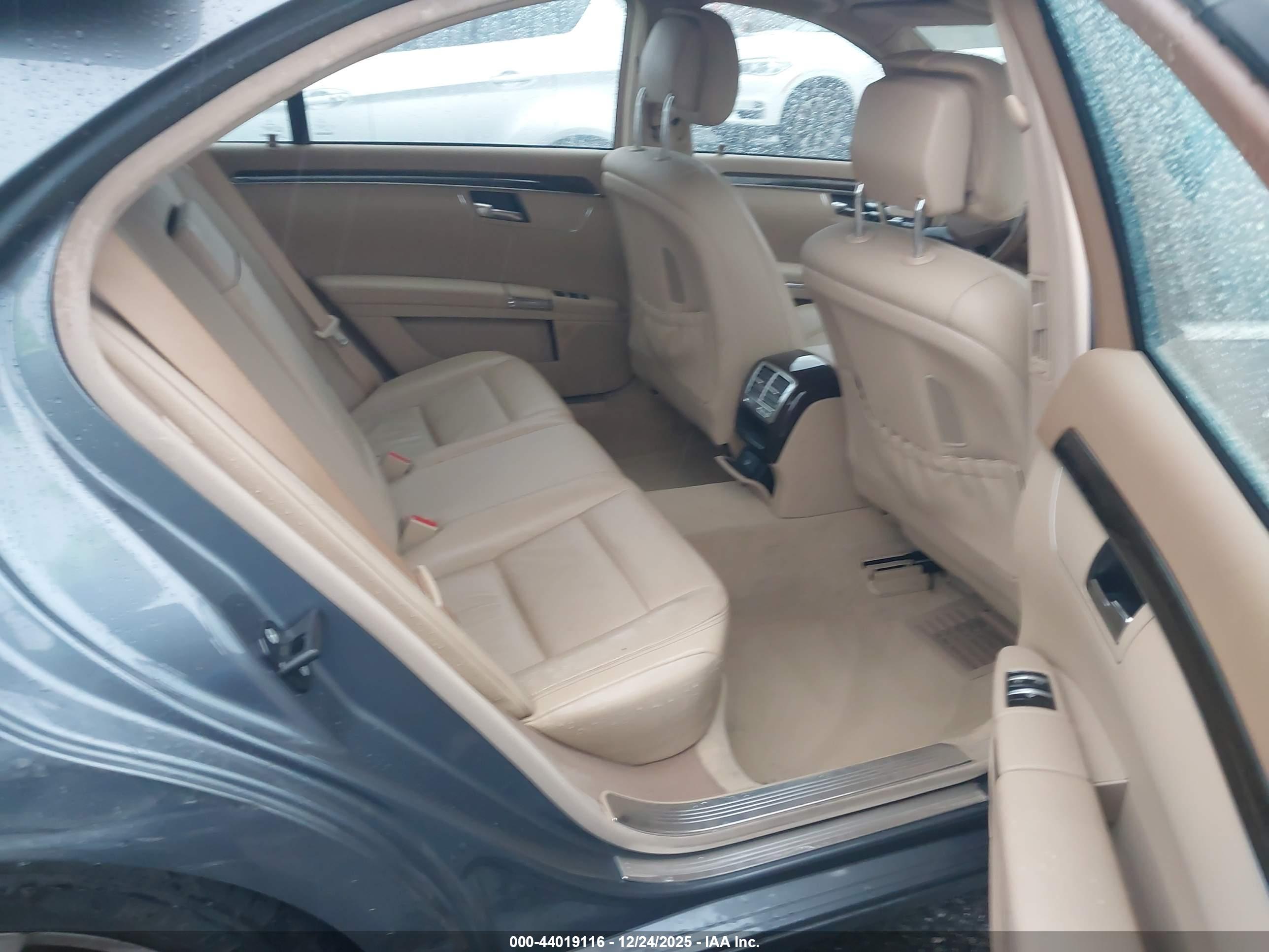 MERCEDES-BENZ S image 8