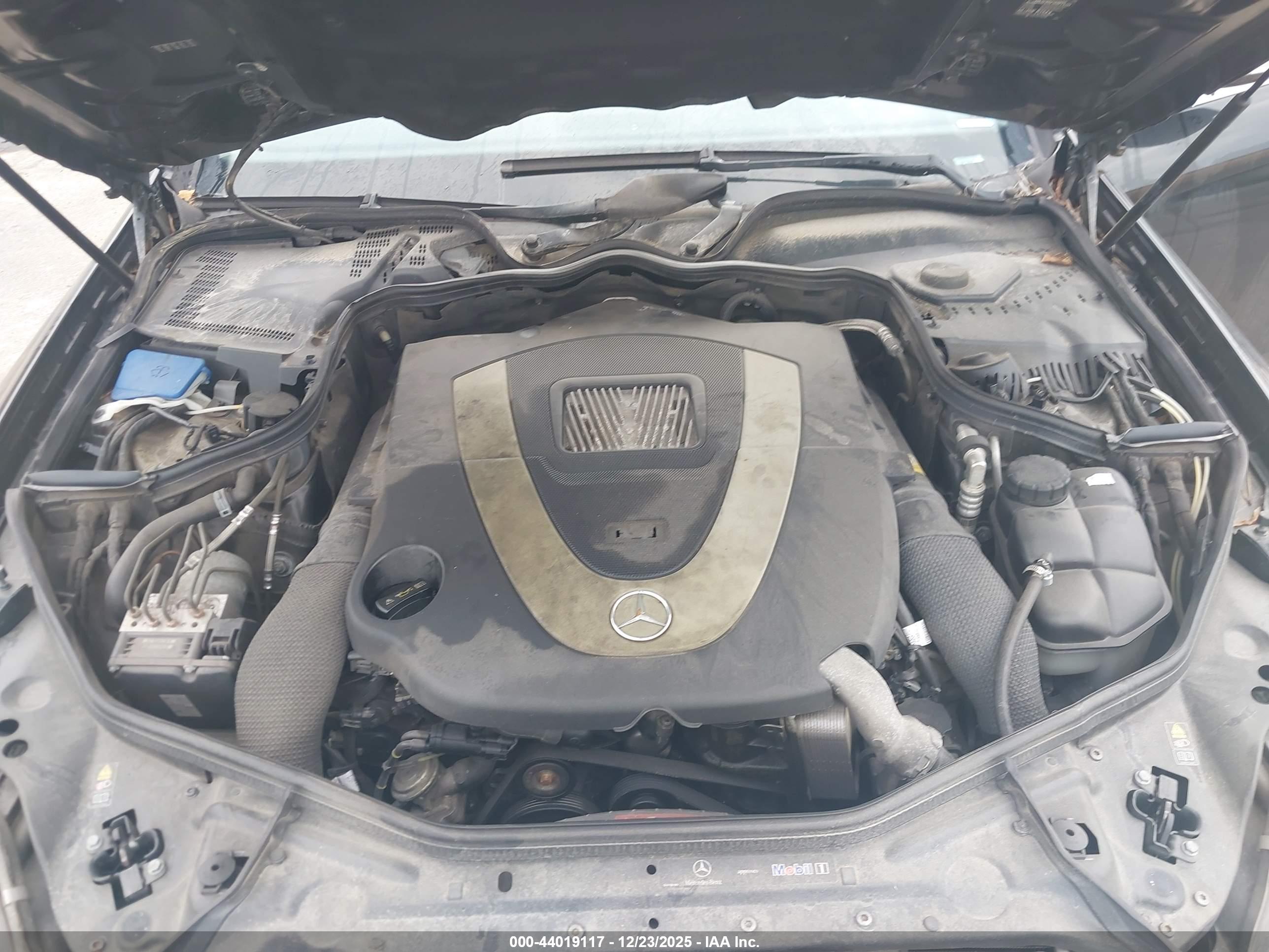 MERCEDES-BENZ CLS image 10