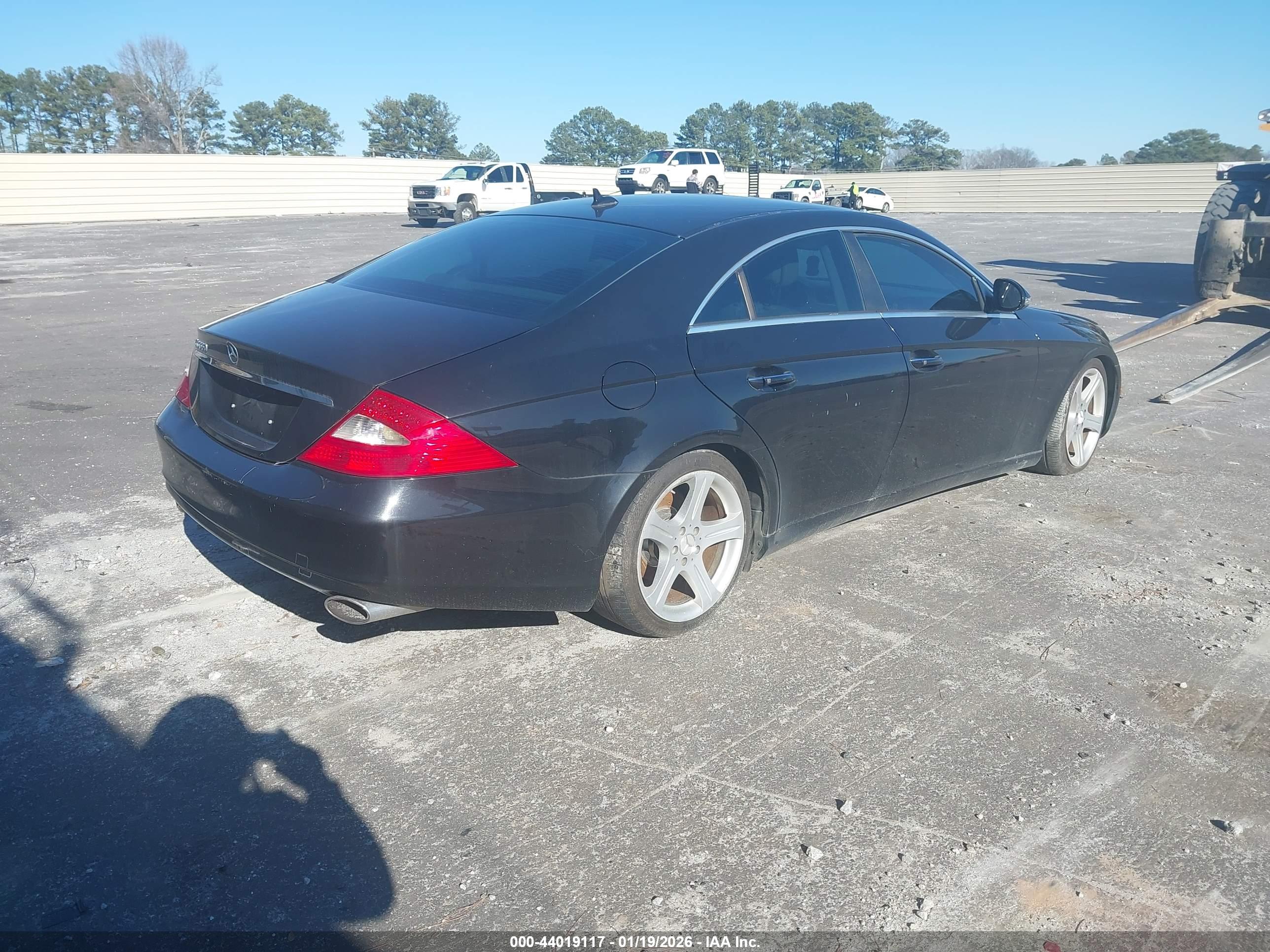 MERCEDES-BENZ CLS image 4
