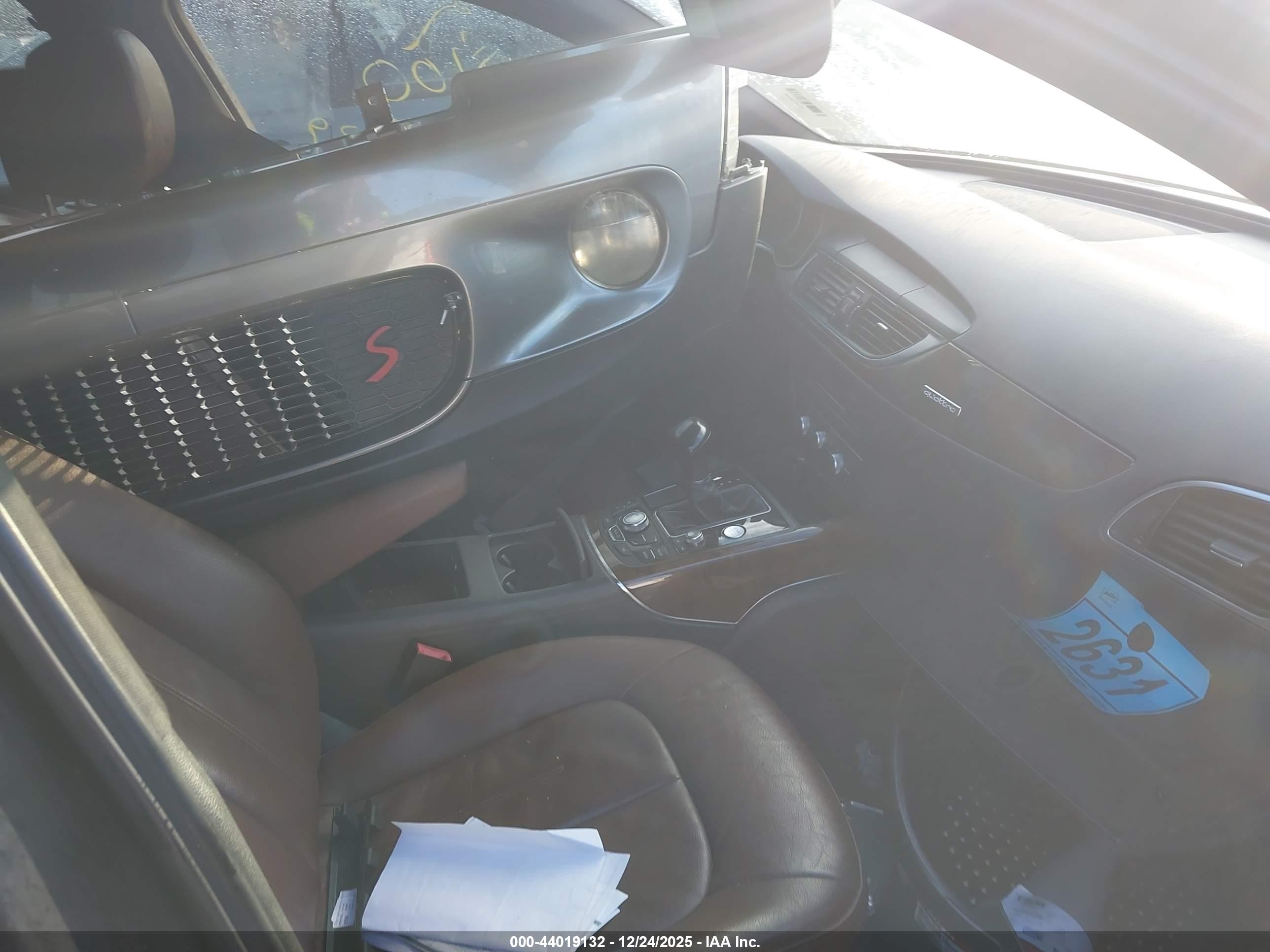 AUDI A6 image 5