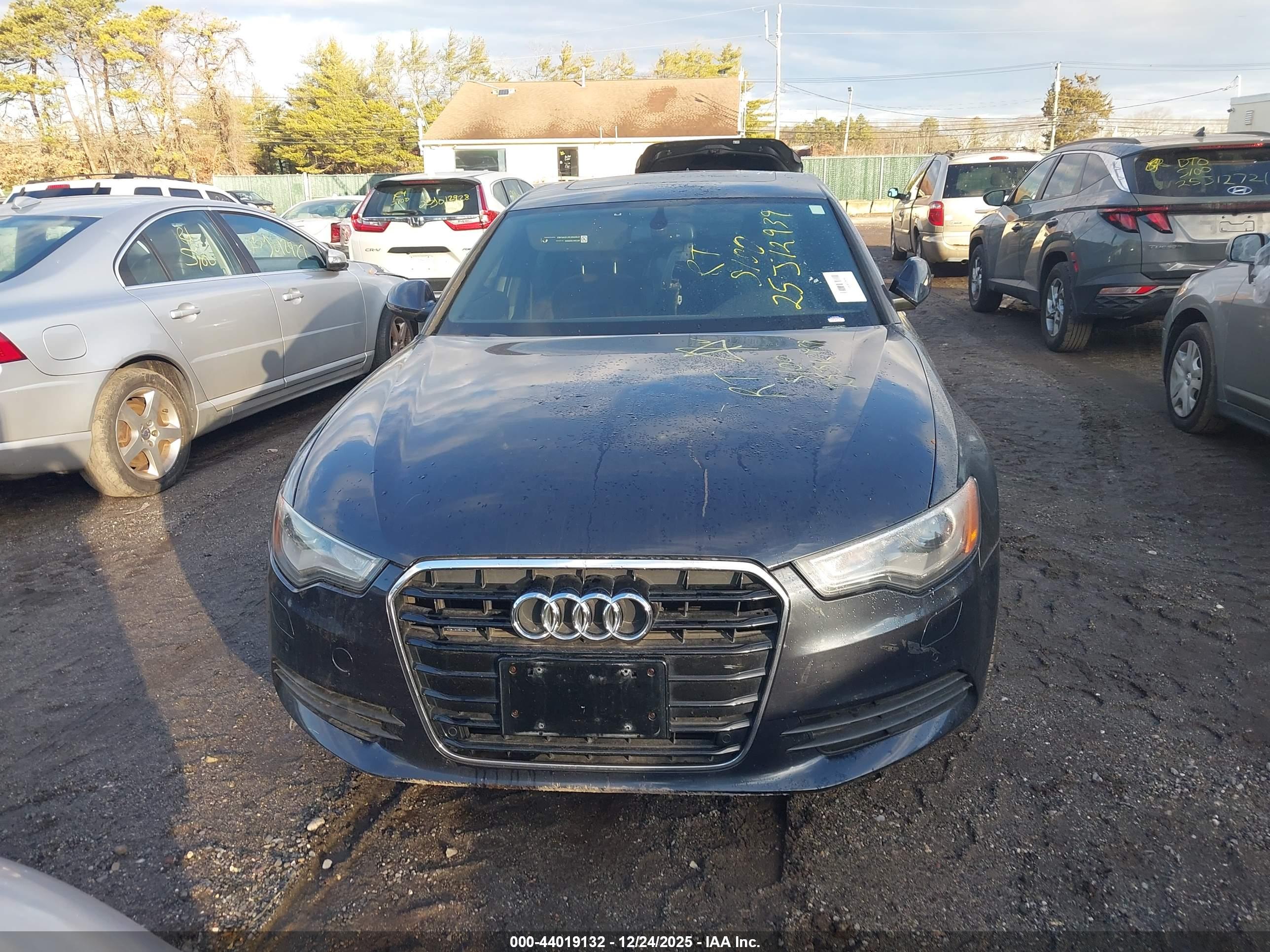 AUDI A6 image 6