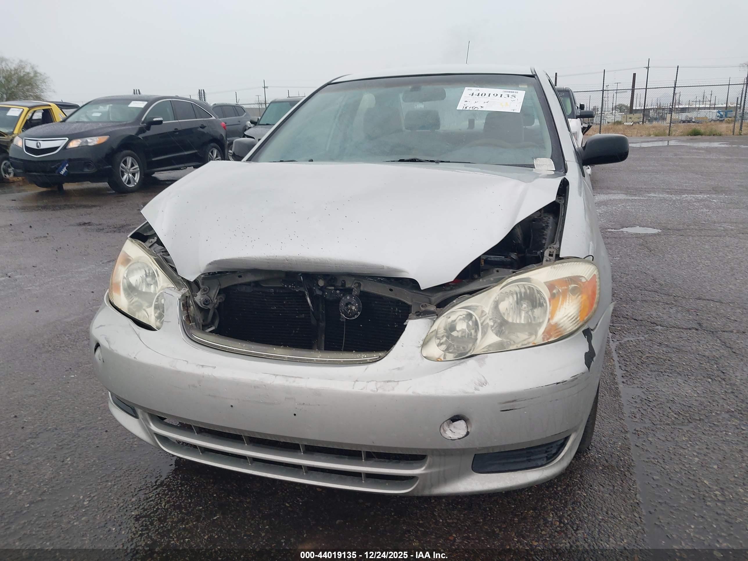 TOYOTA COROLLA image 6