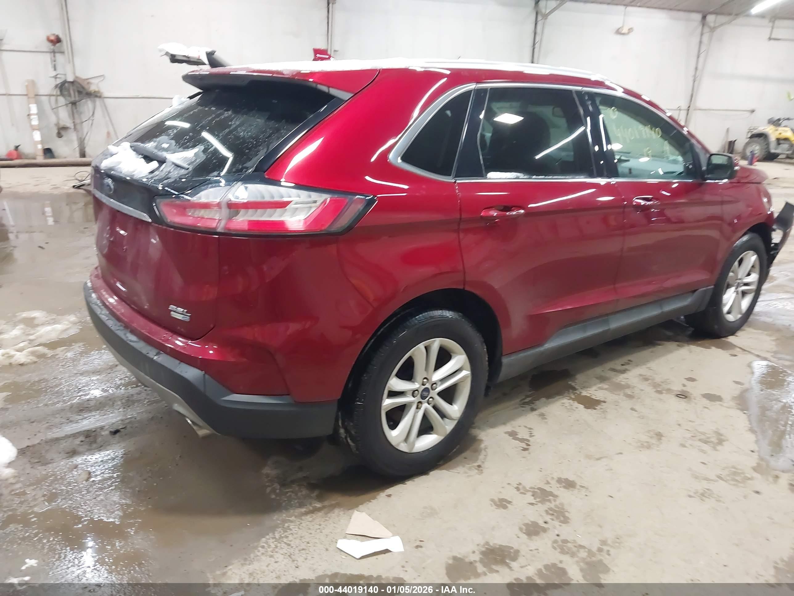 FORD EDGE image 4