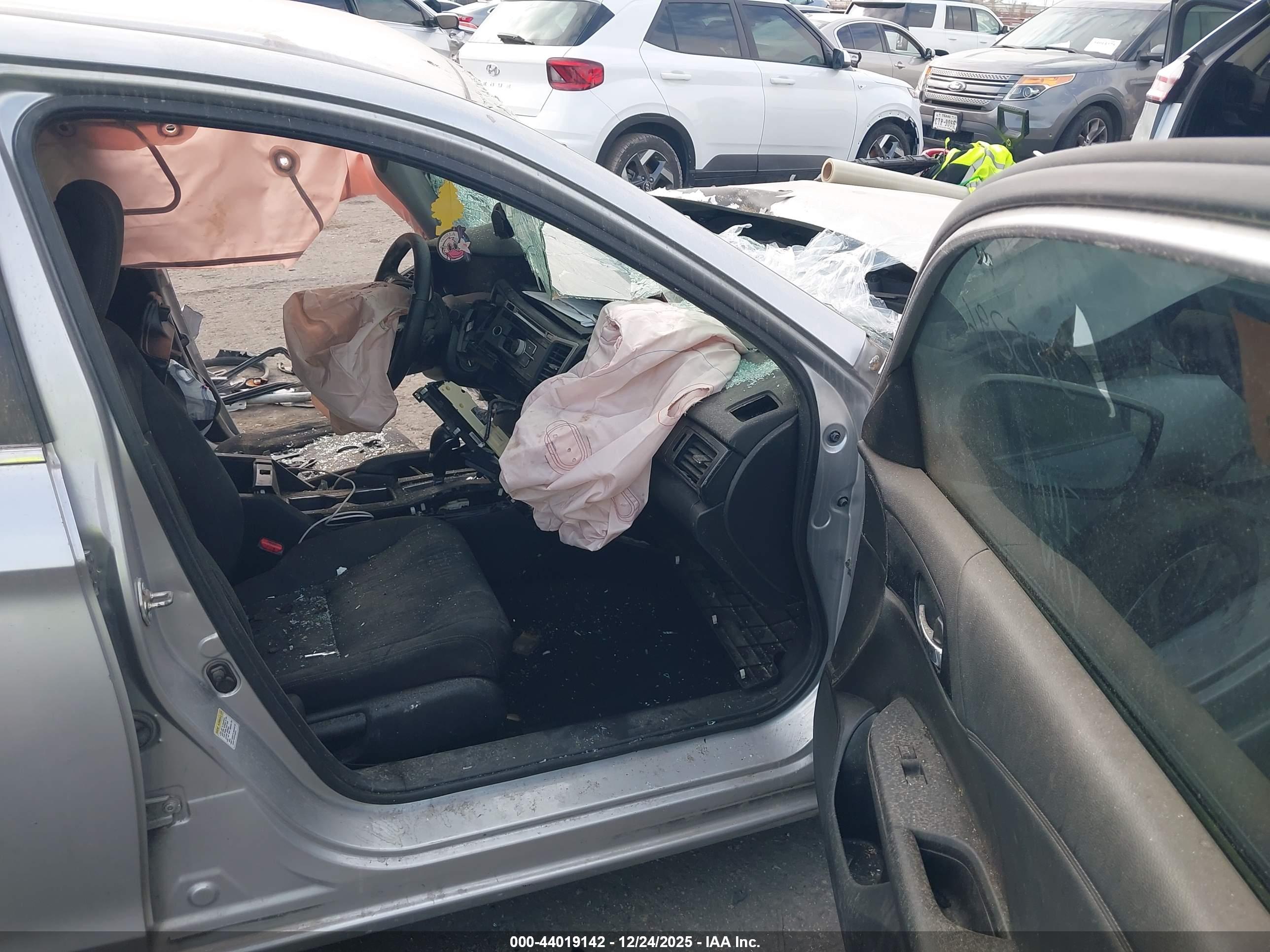 HONDA ACCORD image 5