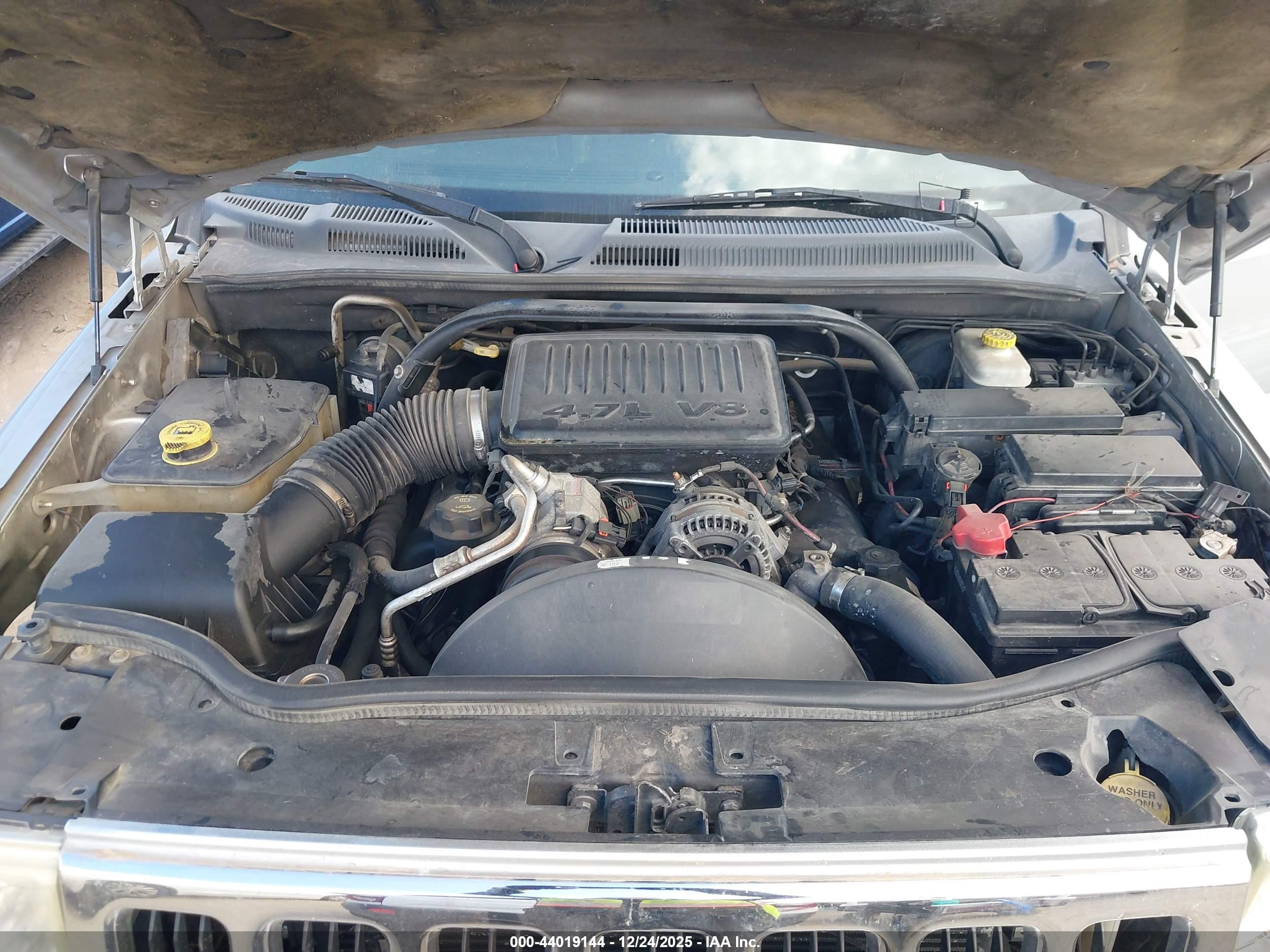 JEEP COMMANDER image 10