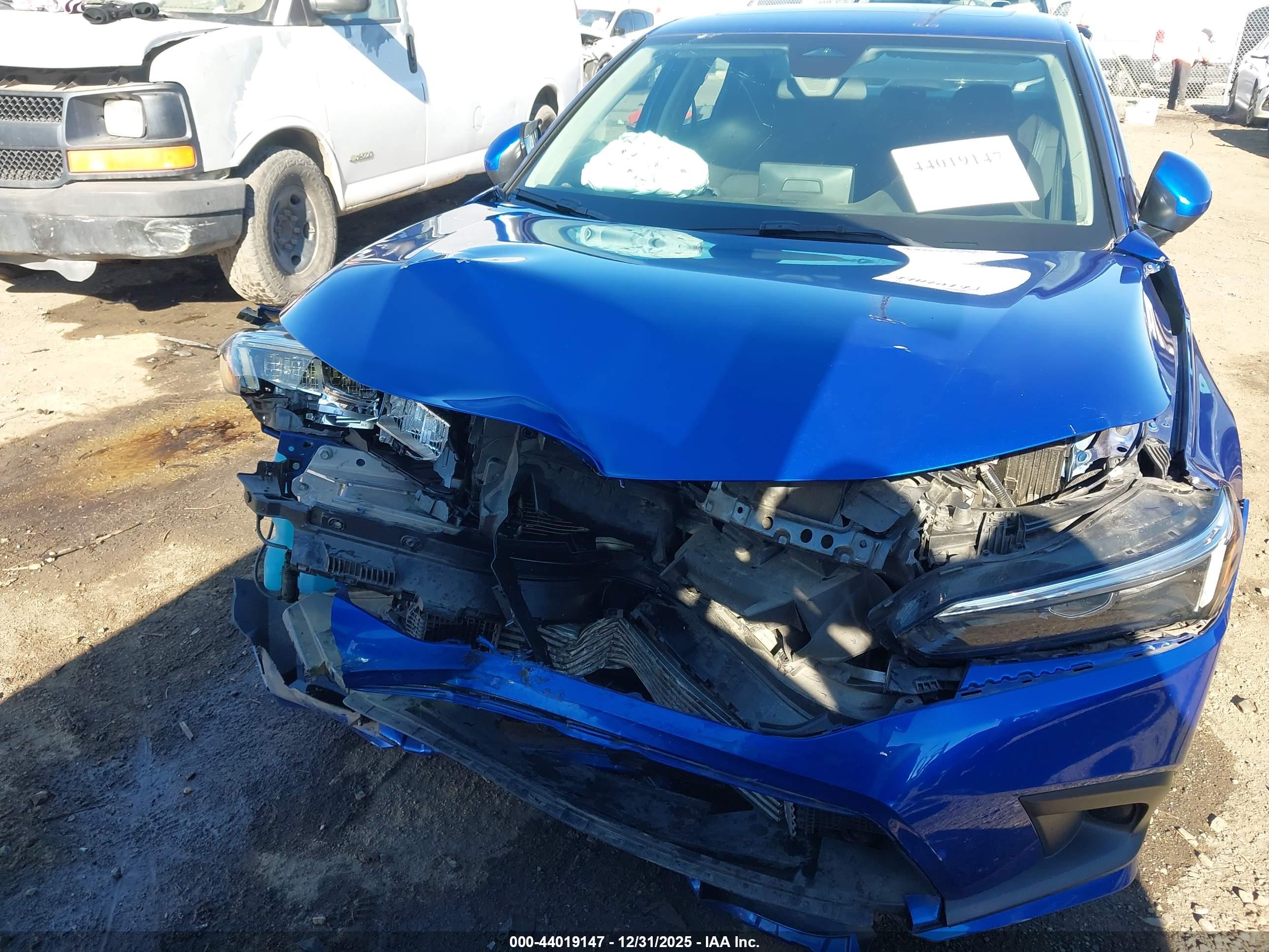 HONDA CIVIC image 6