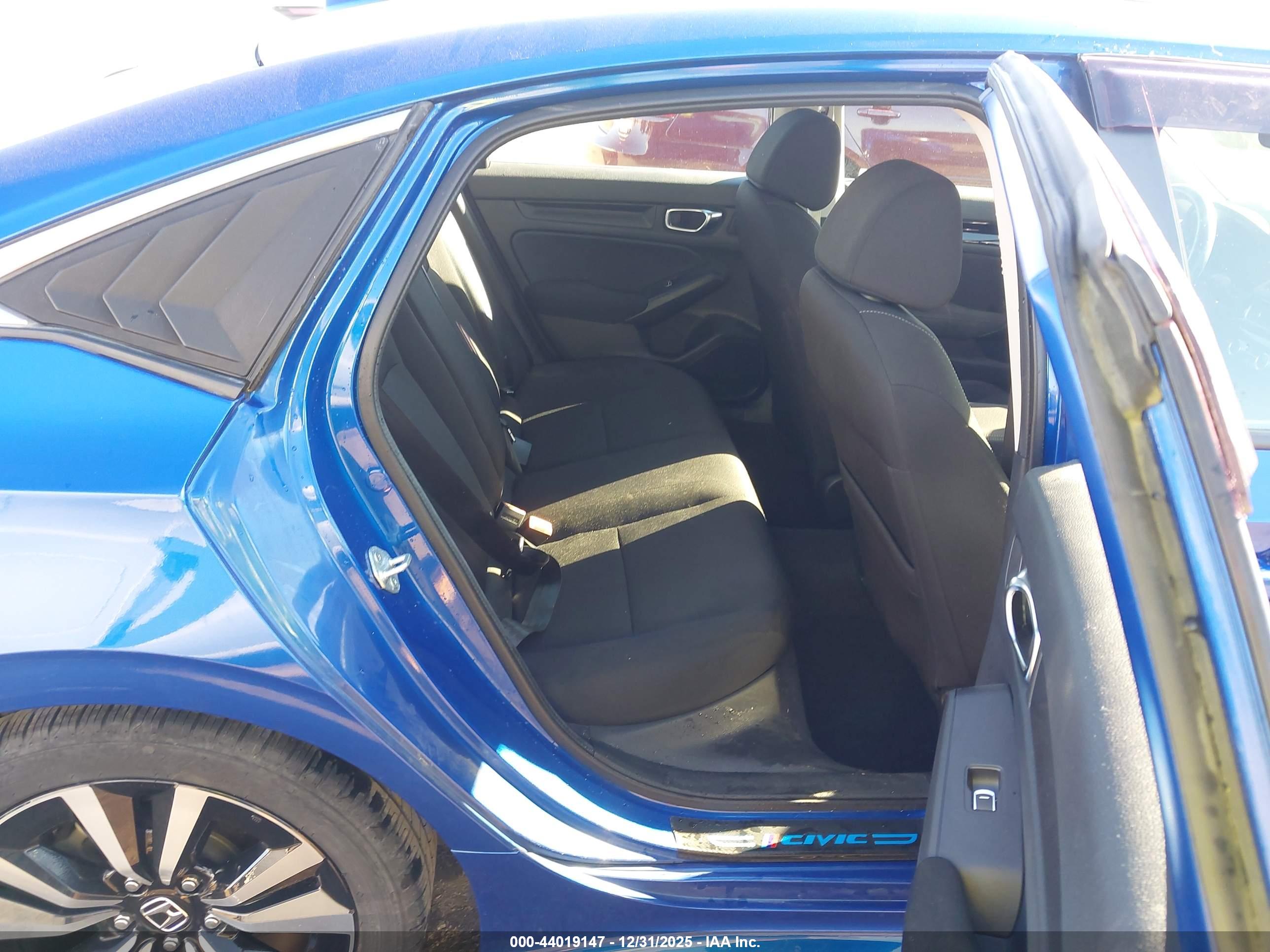 HONDA CIVIC image 8