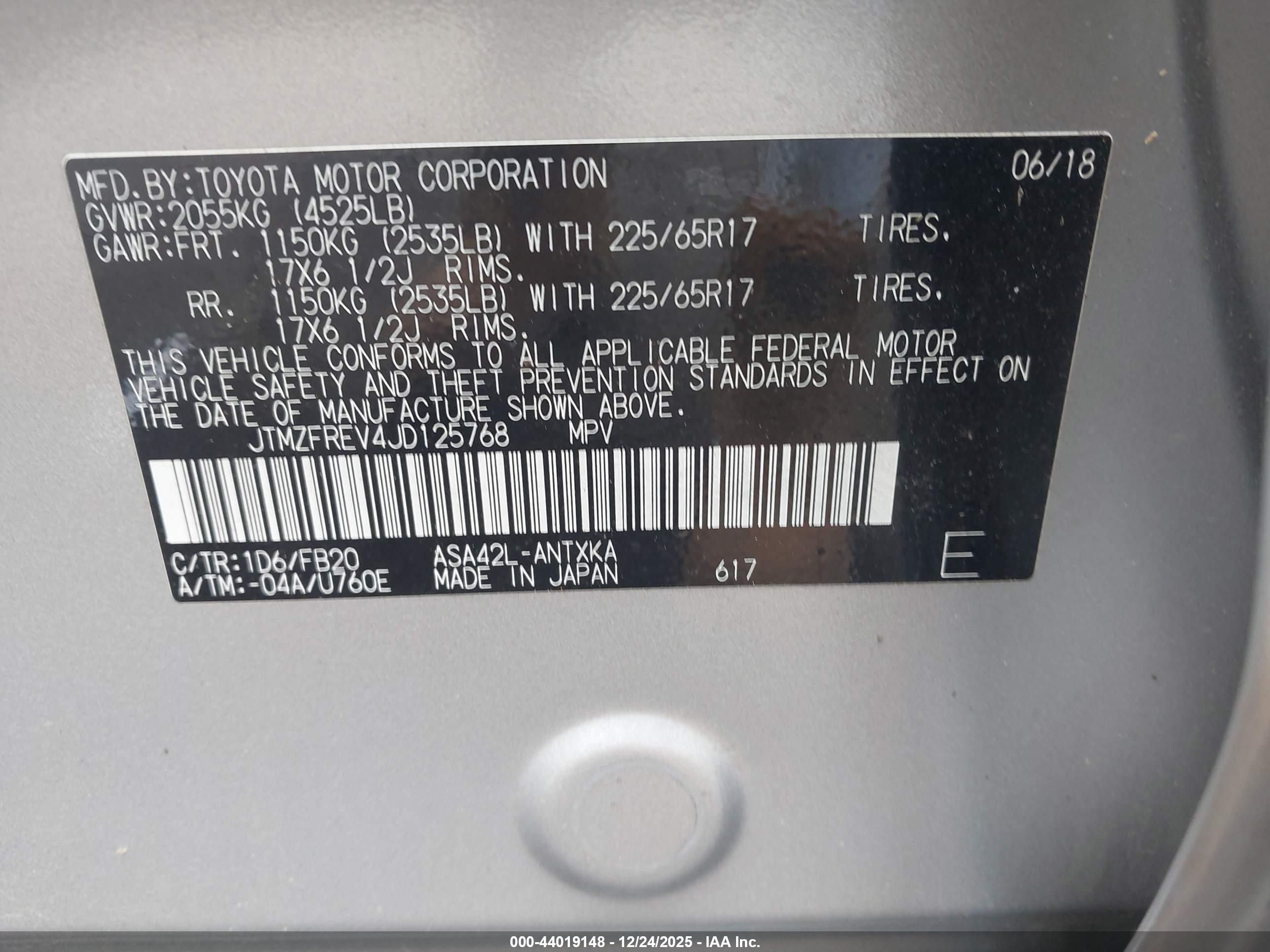 TOYOTA RAV4 image 9