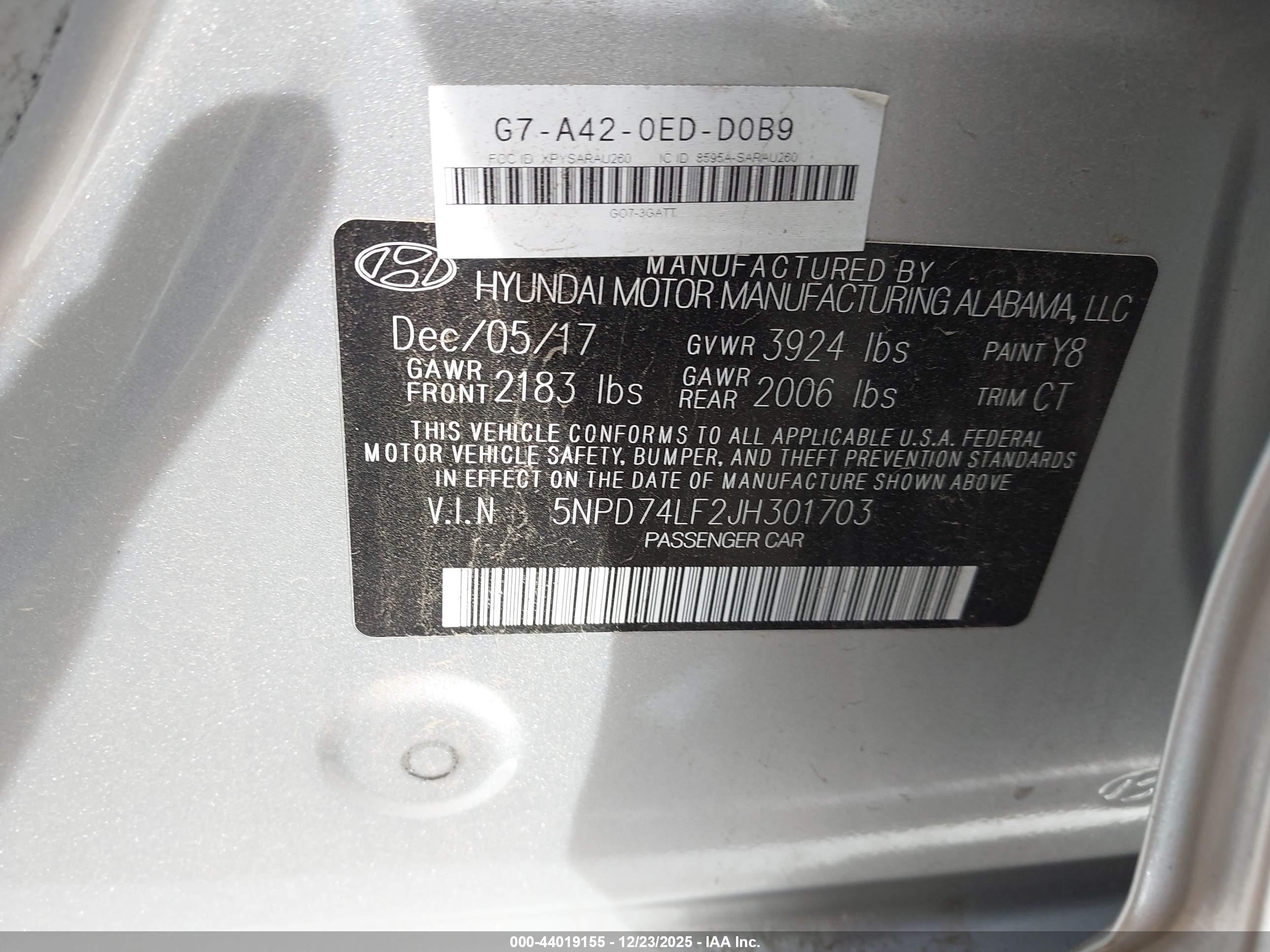 HYUNDAI ELANTRA image 9