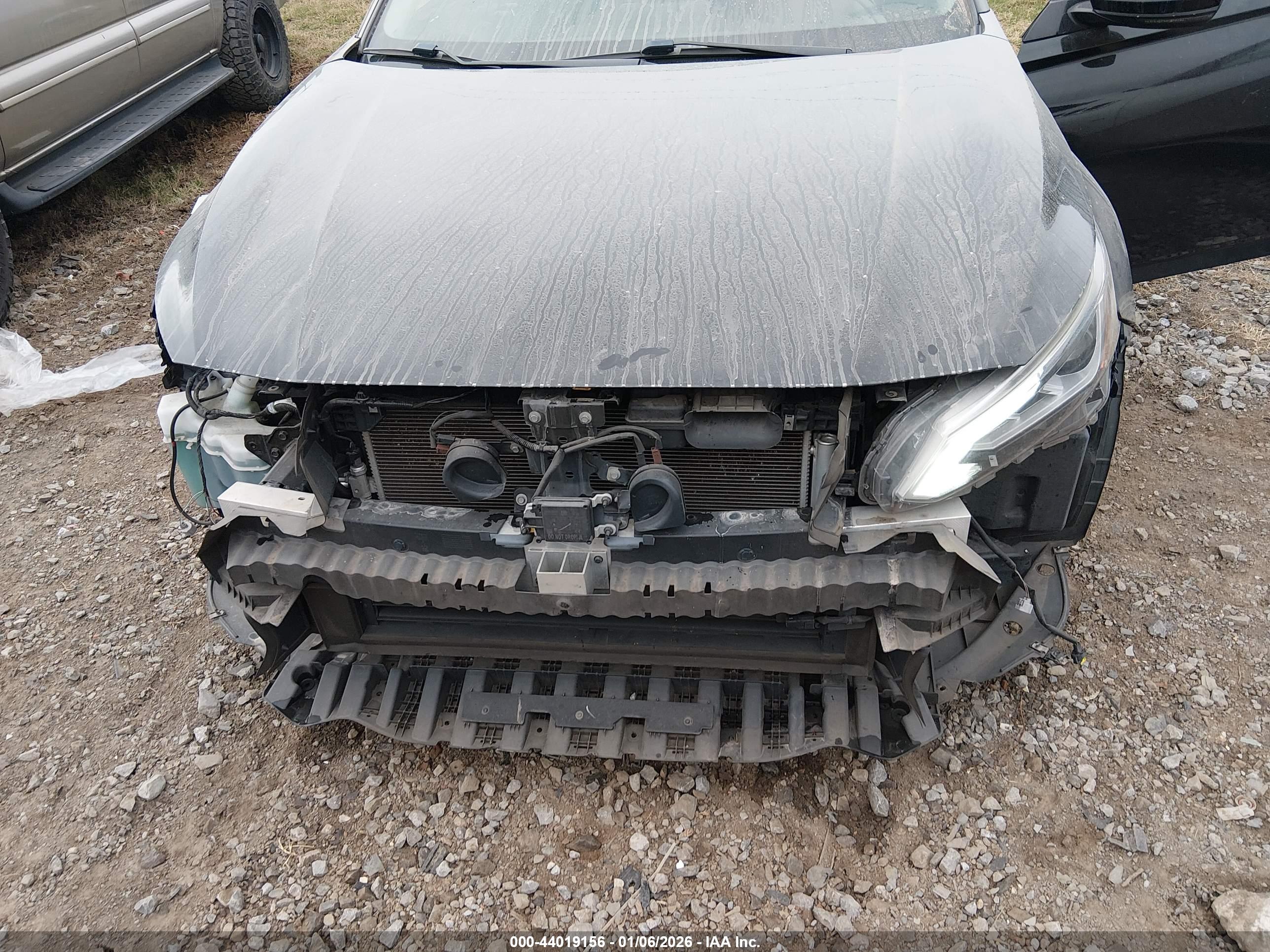 NISSAN ALTIMA image 6