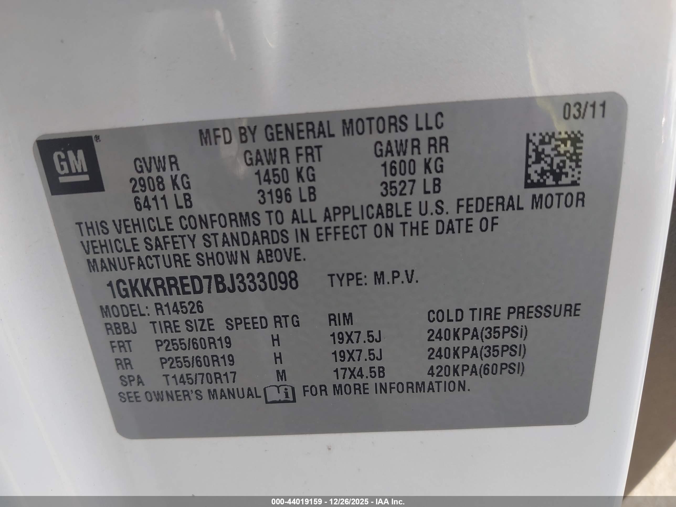 GMC ACADIA image 9