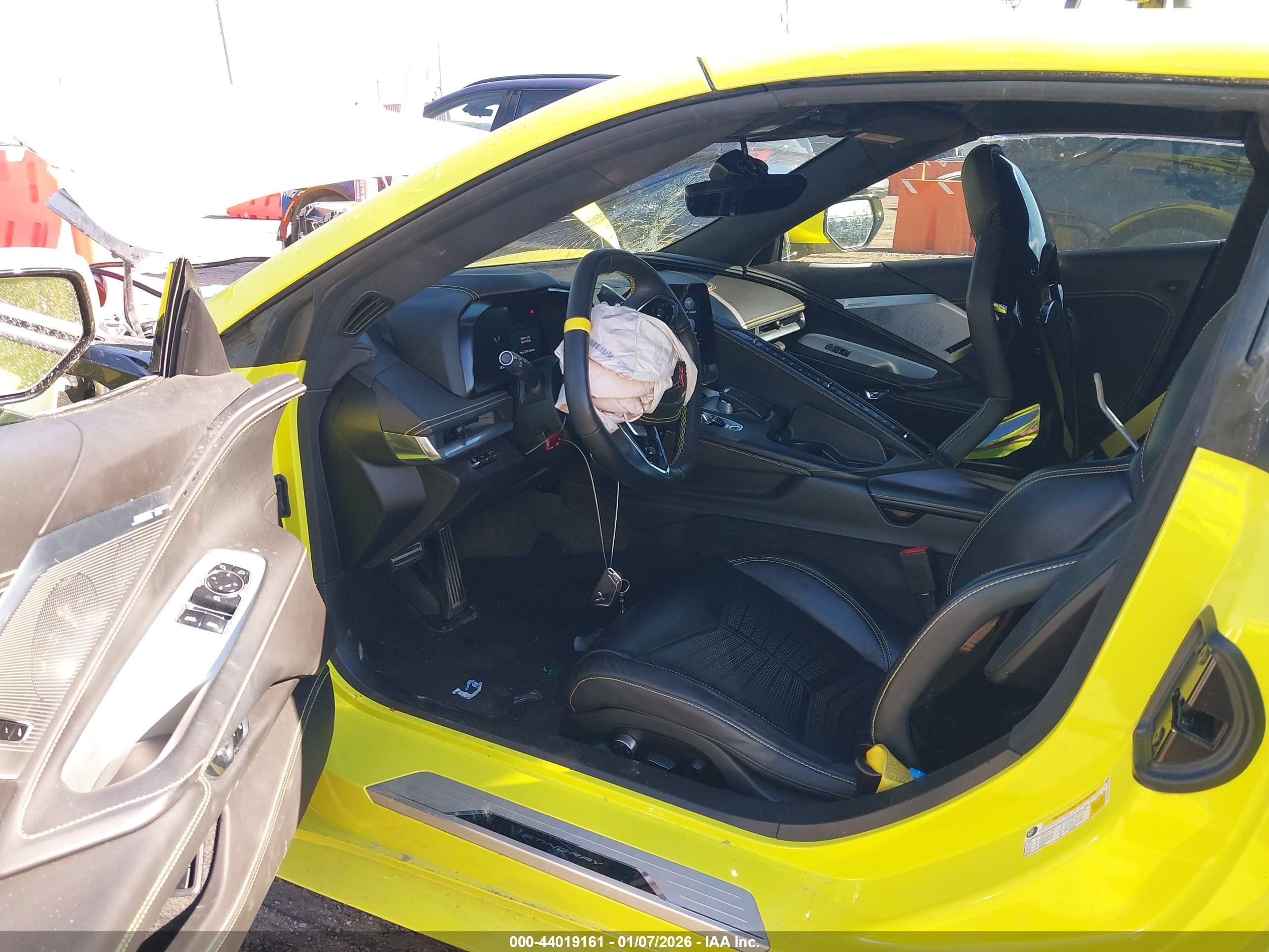 CHEVROLET CORVETTE image 5