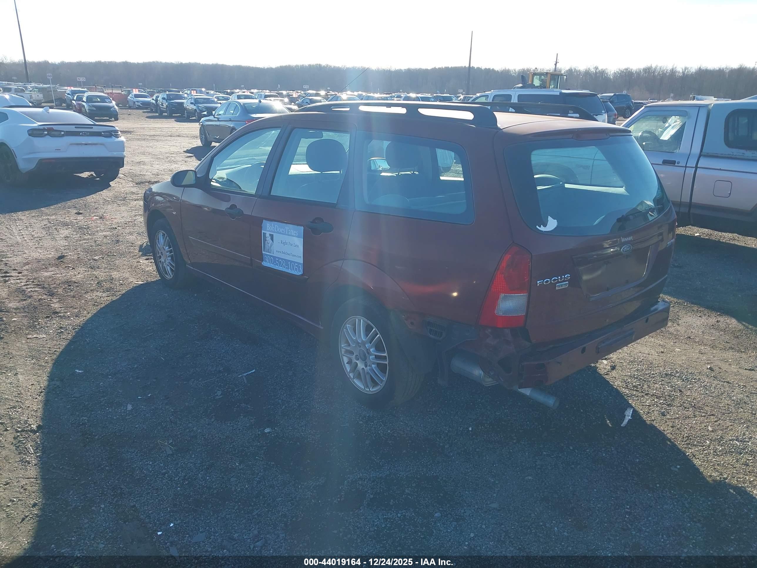 FORD FOCUS image 3
