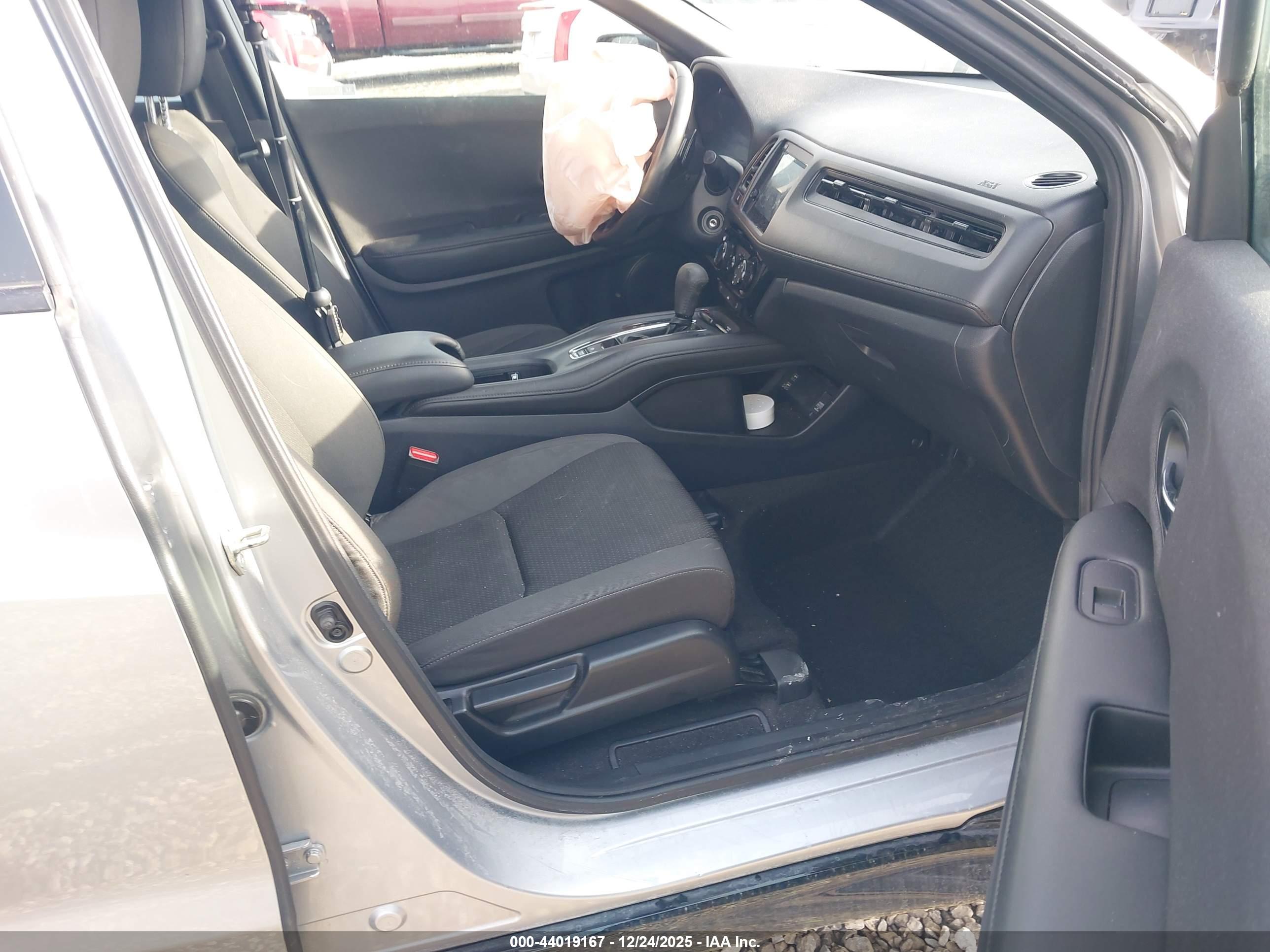HONDA HR-V image 5
