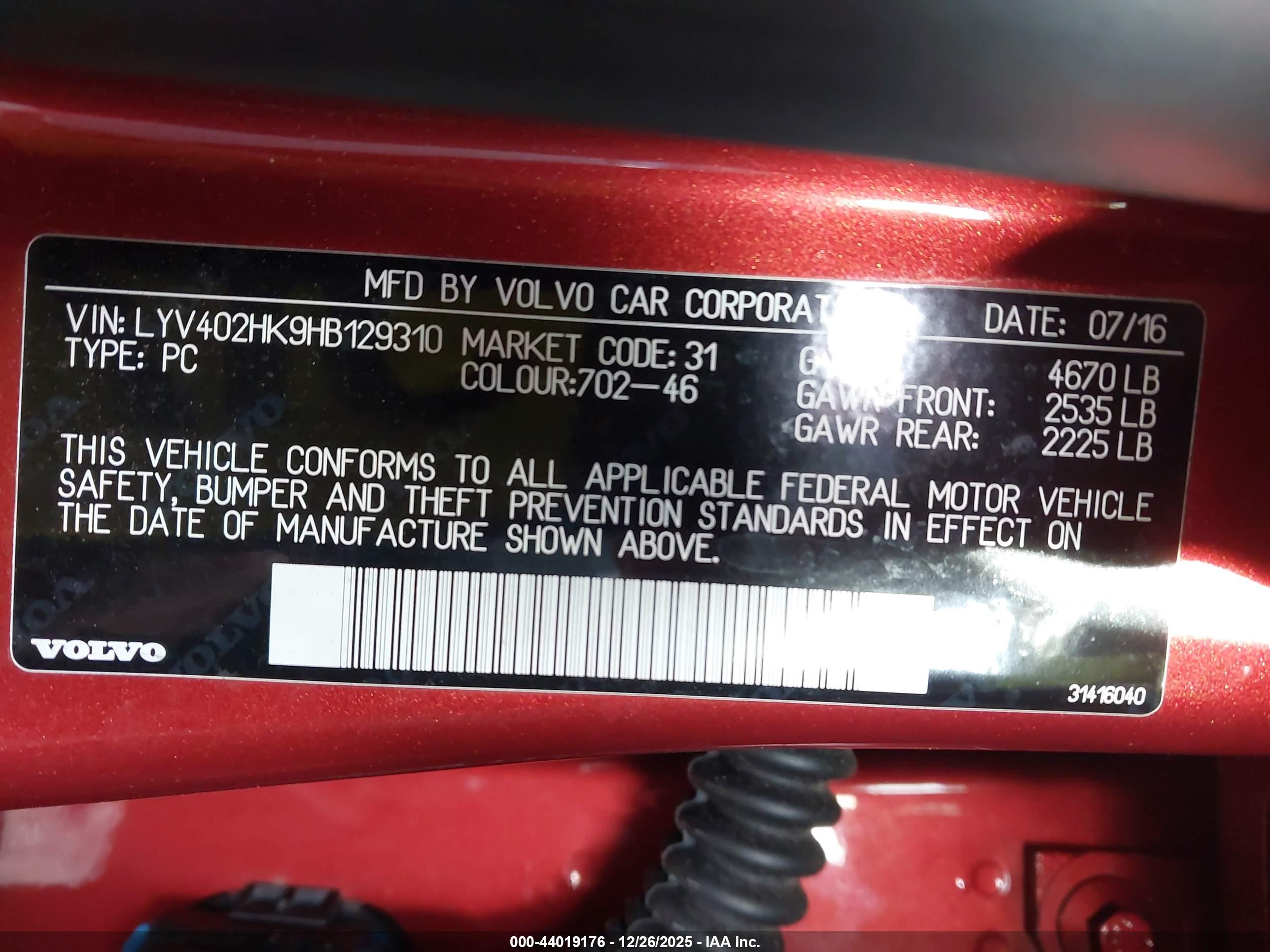 VOLVO S60 image 9