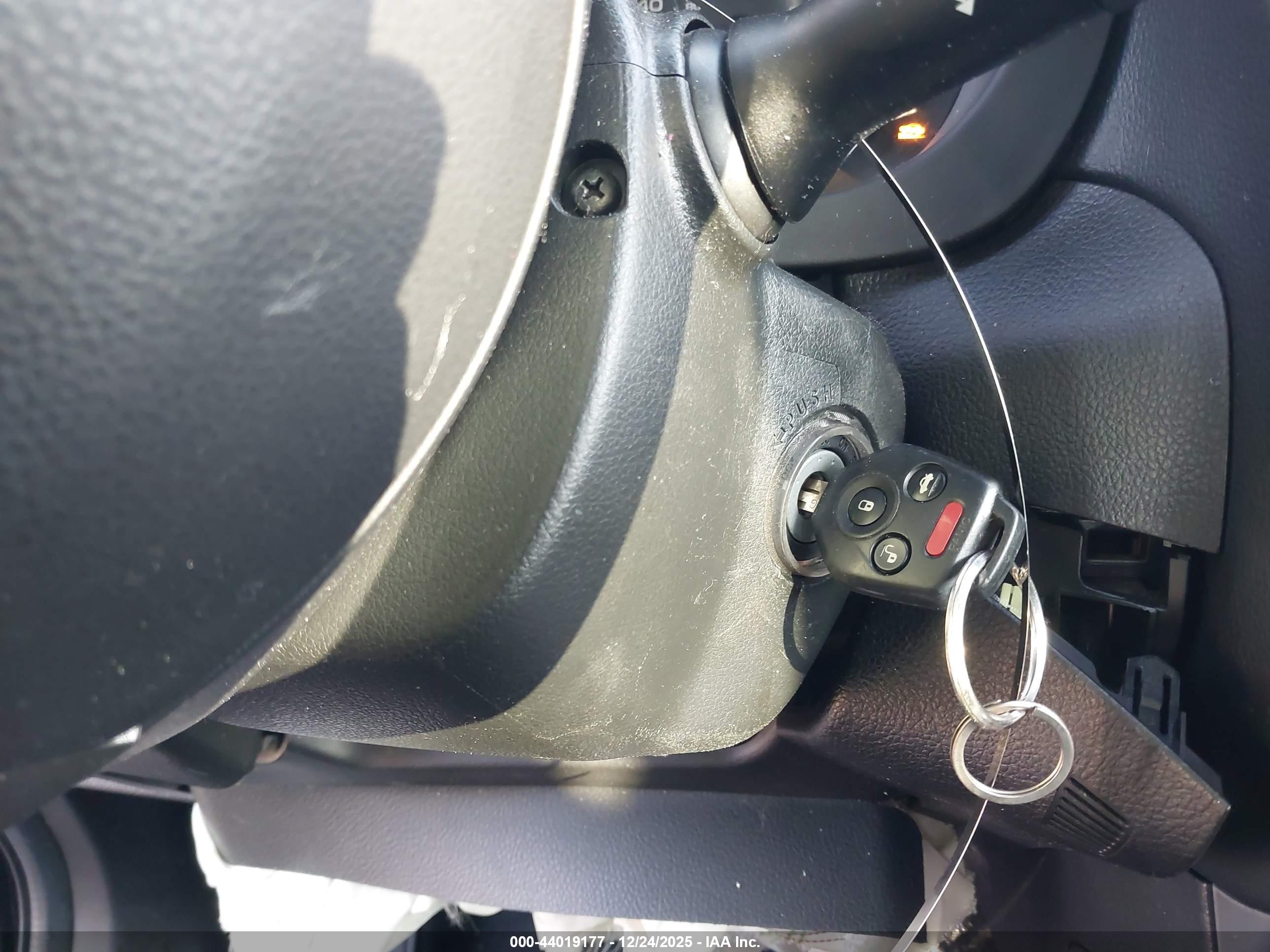 SUBARU FORESTER image 11