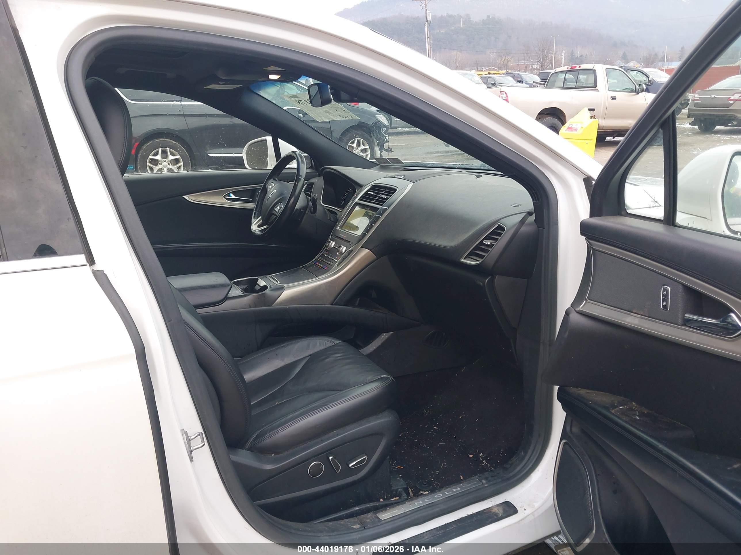 LINCOLN MKX image 5