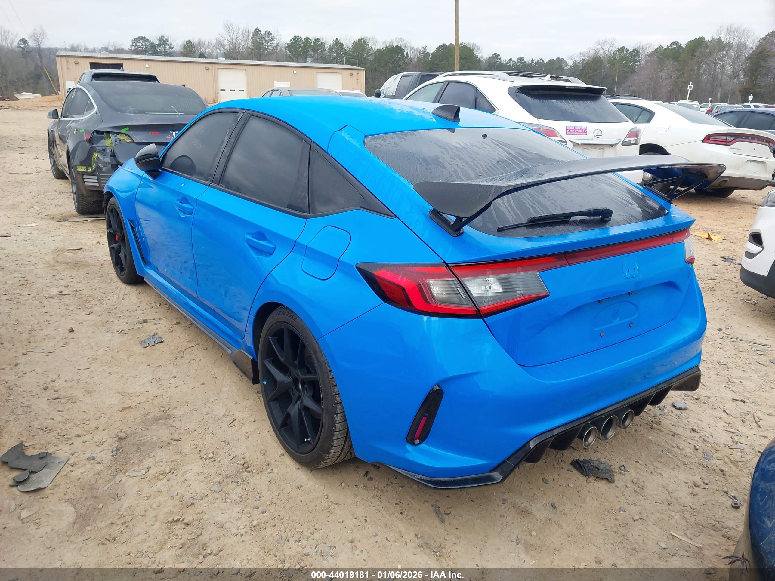 HONDA CIVIC image 3