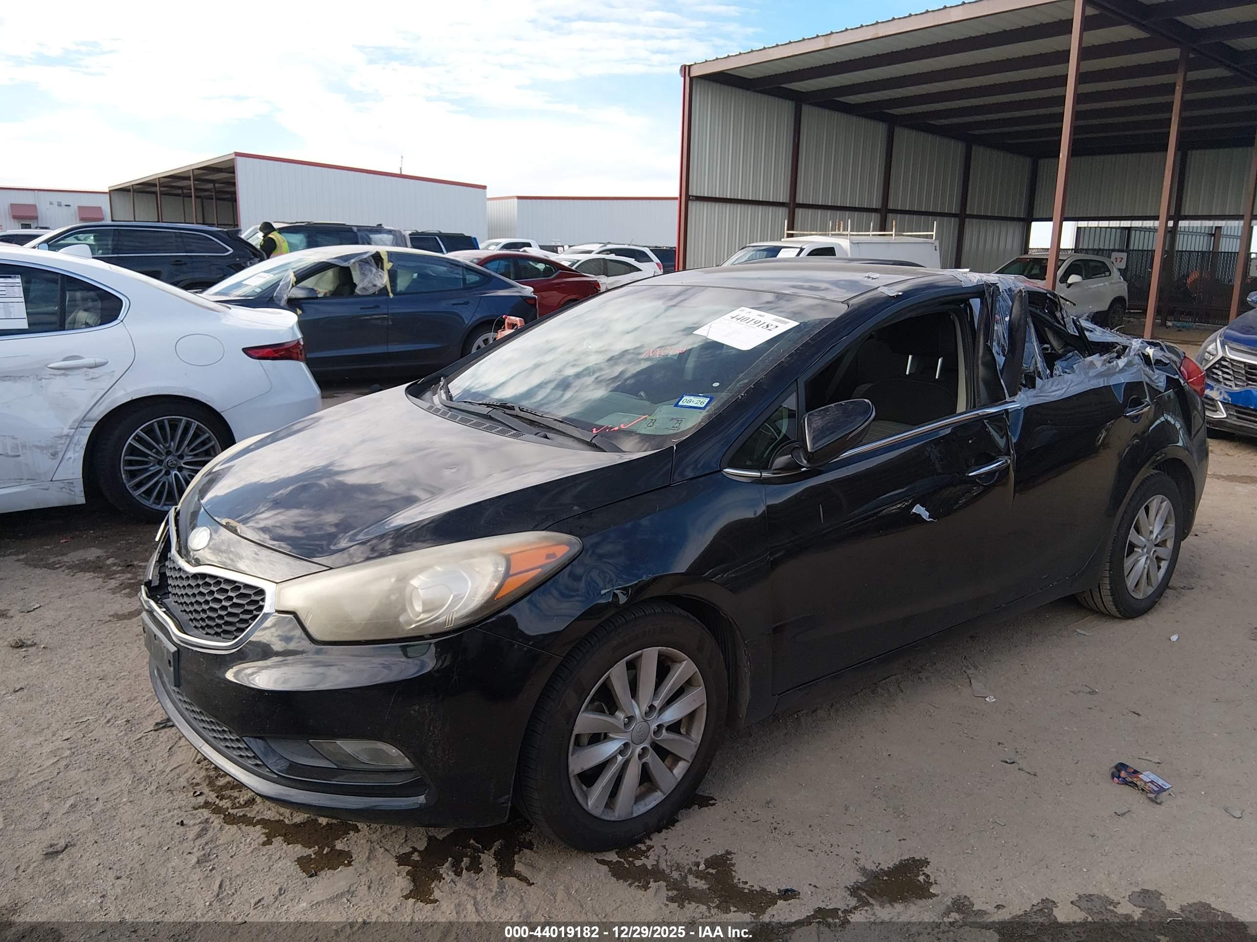 KIA FORTE image 2