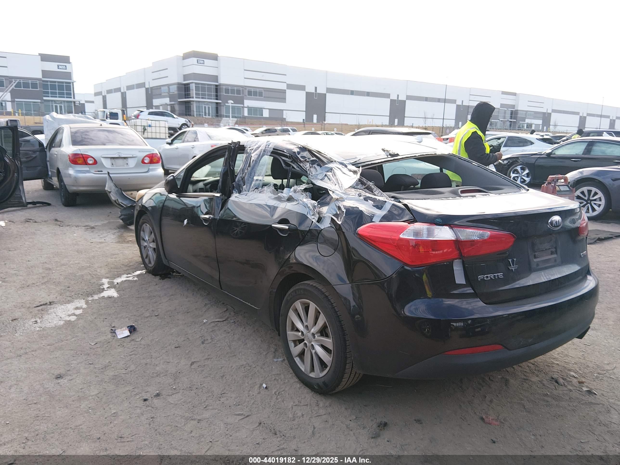 KIA FORTE image 3