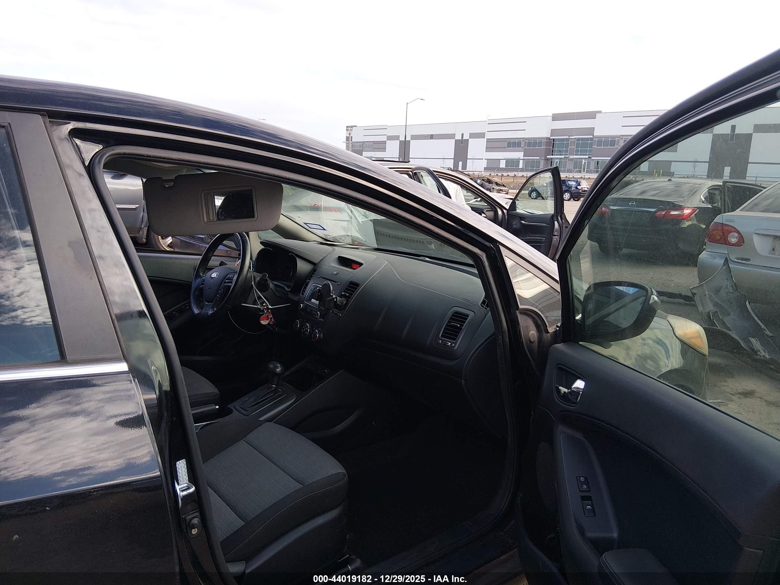 KIA FORTE image 5